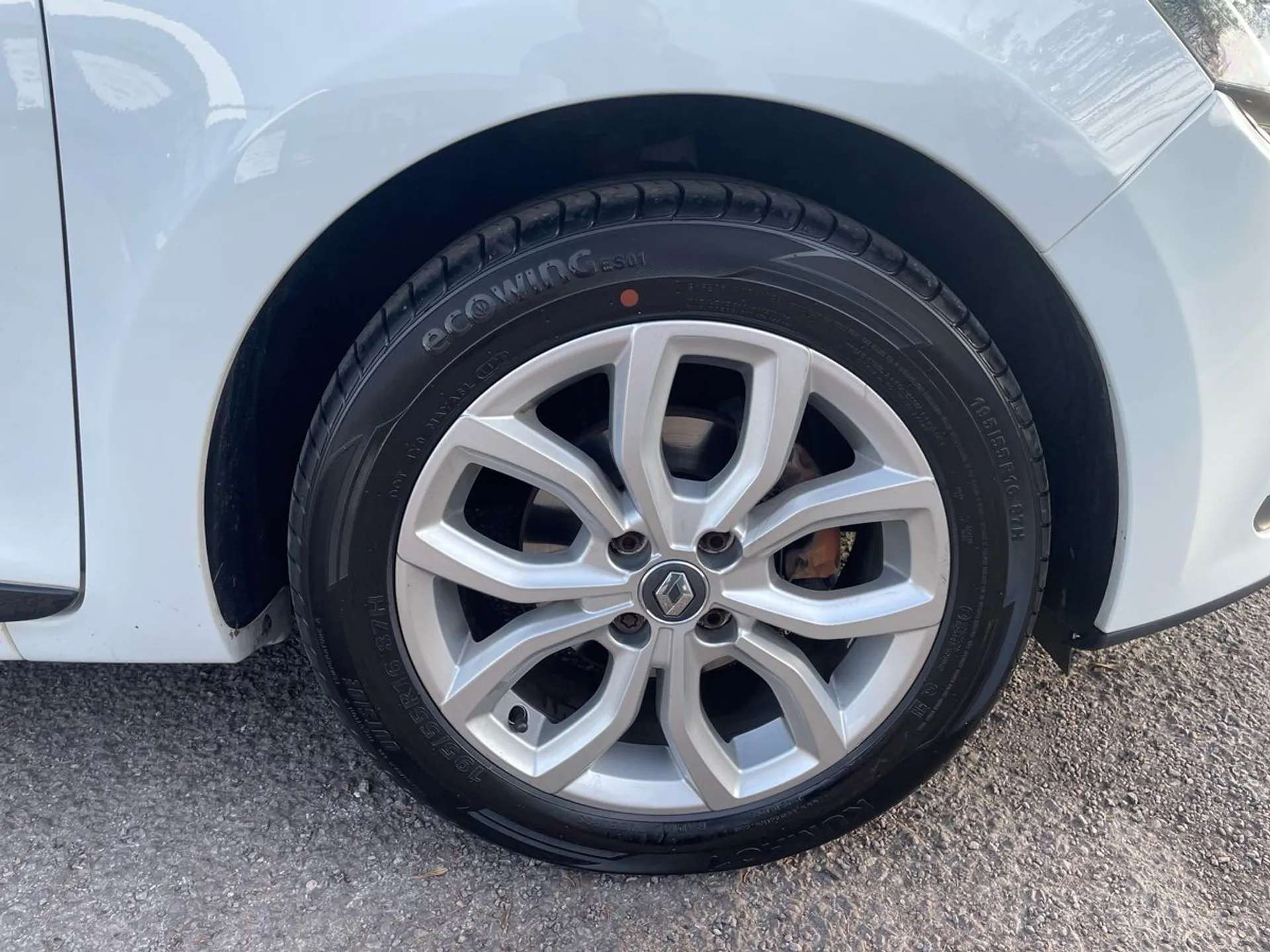 2018 RENAULT CLIO 2018 RENAULT CLIO