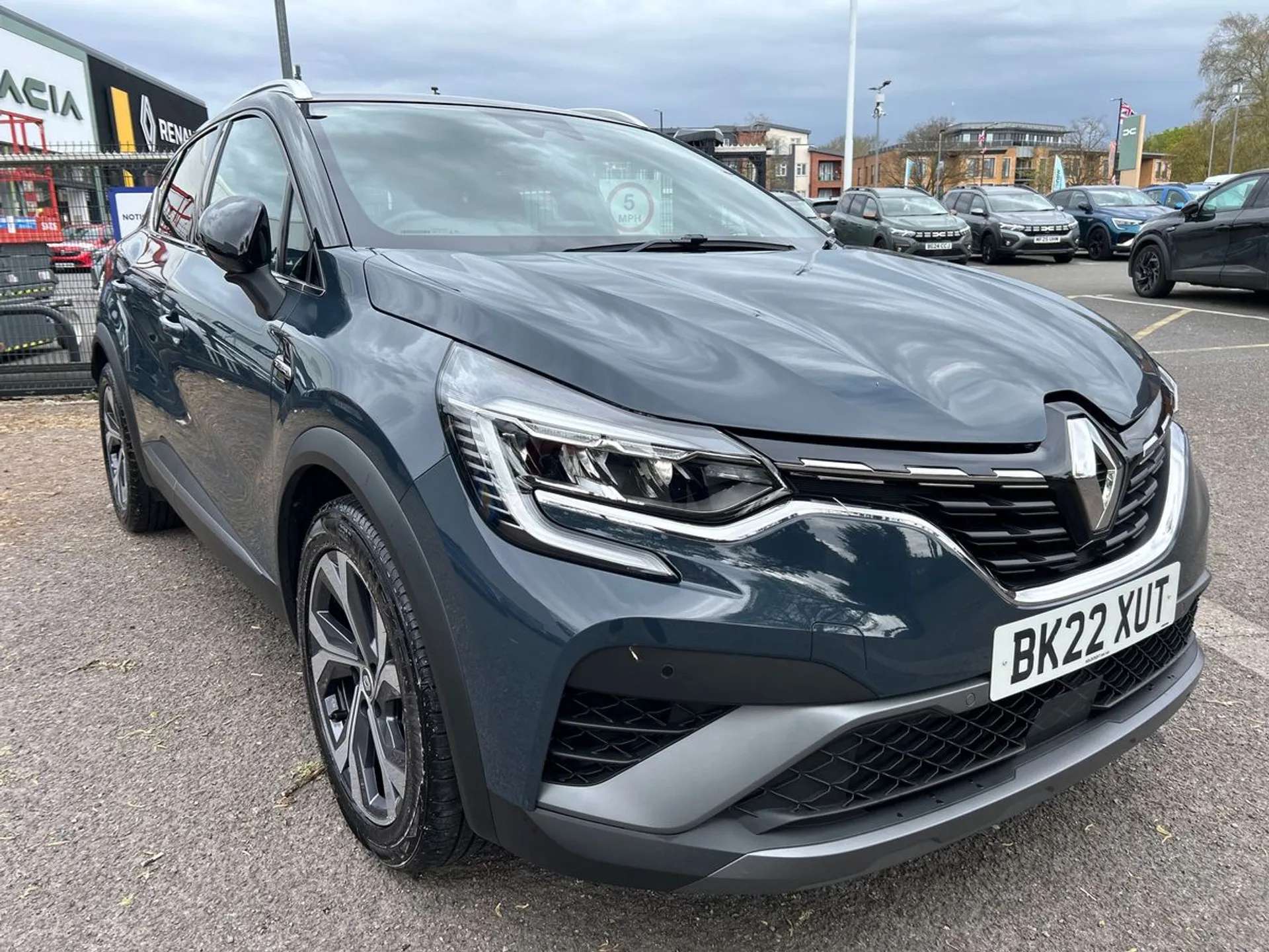 2022 RENAULT CAPTUR 2022 RENAULT CAPTUR