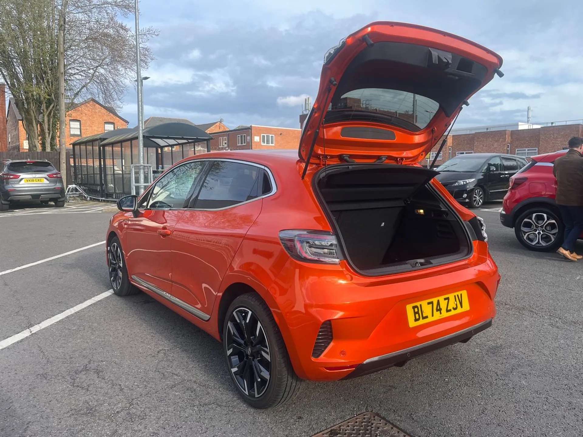2024 RENAULT CLIO 2024 RENAULT CLIO
