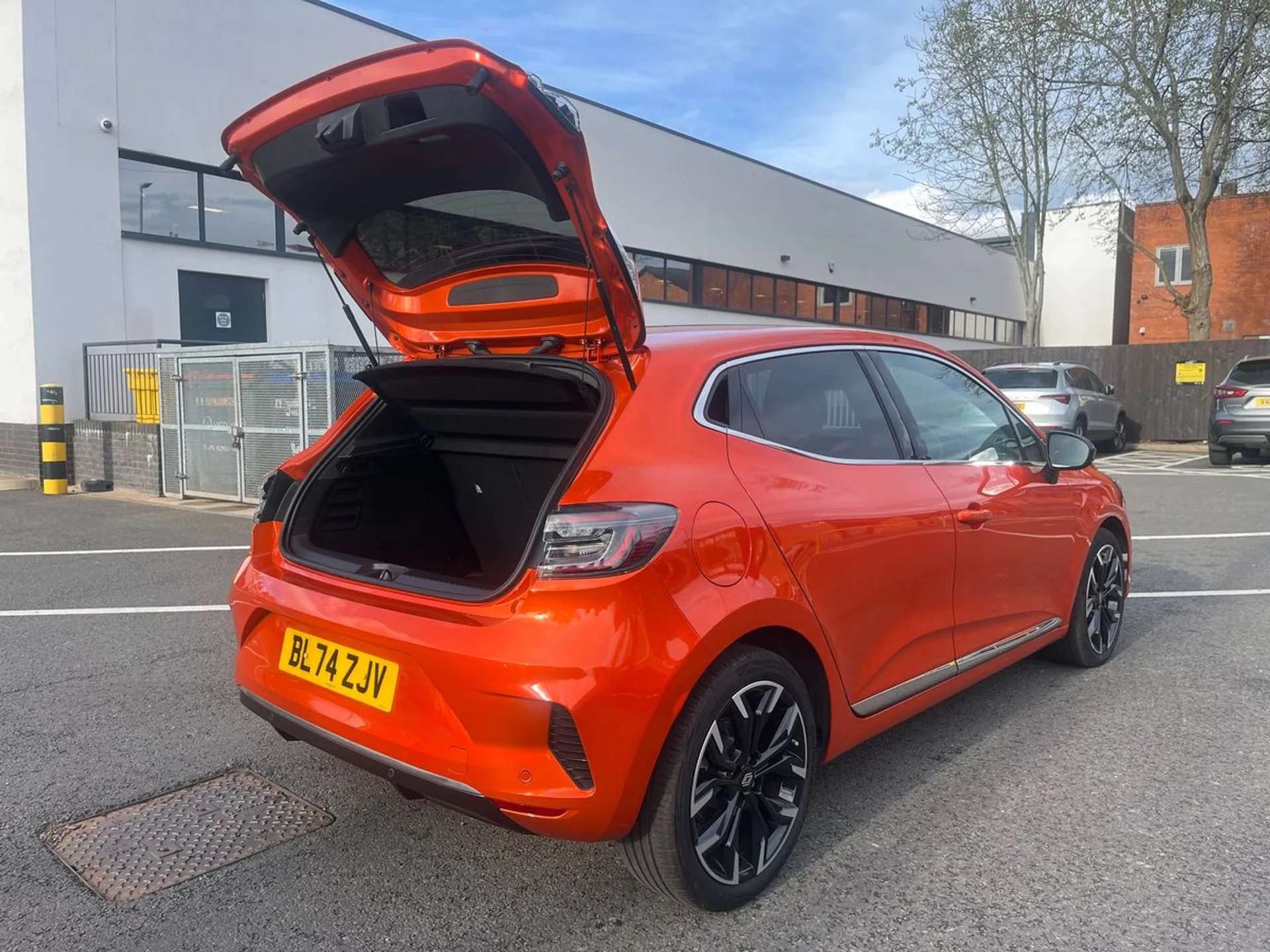 2024 RENAULT CLIO 2024 RENAULT CLIO