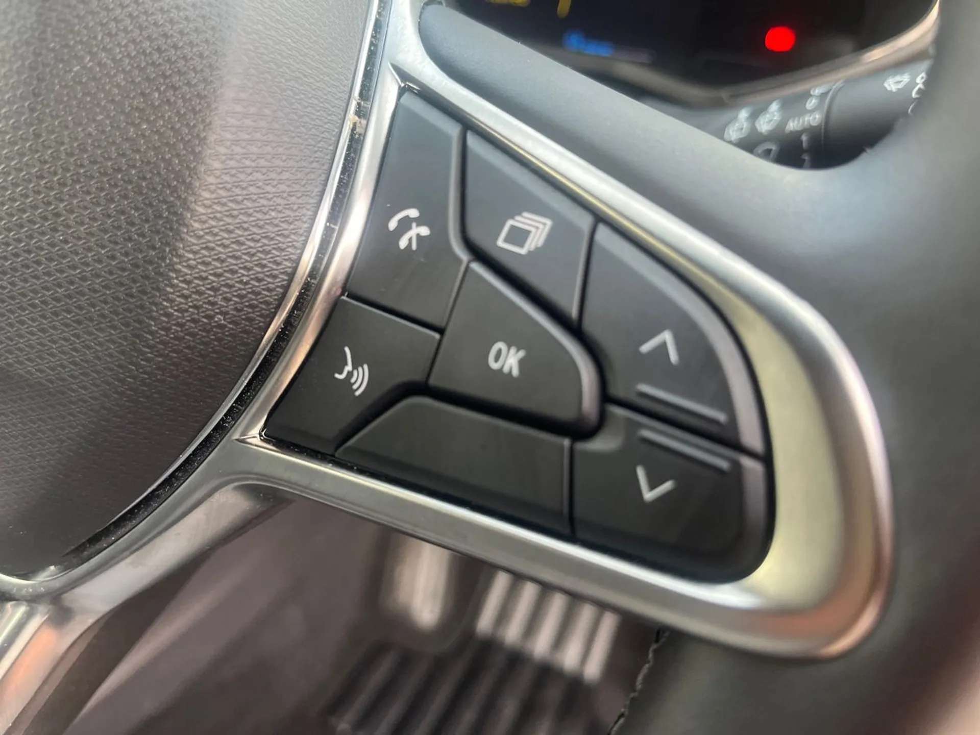 2024 RENAULT CLIO 2024 RENAULT CLIO