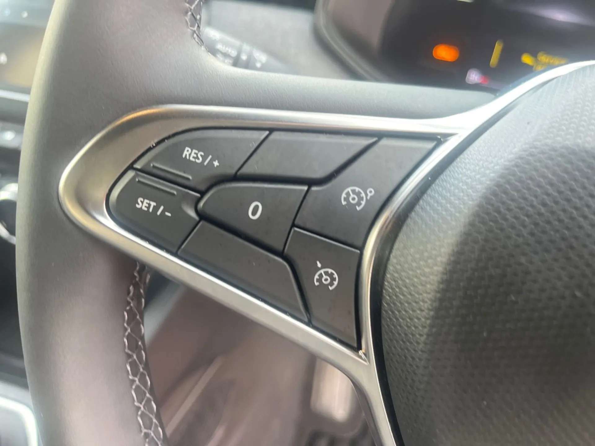 2024 RENAULT CLIO 2024 RENAULT CLIO