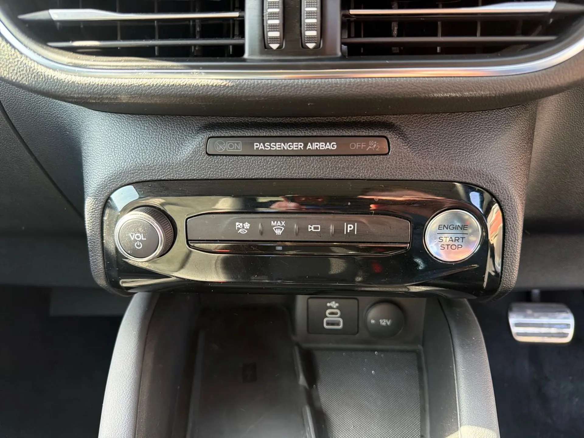 2024 FORD KUGA 2024 FORD KUGA