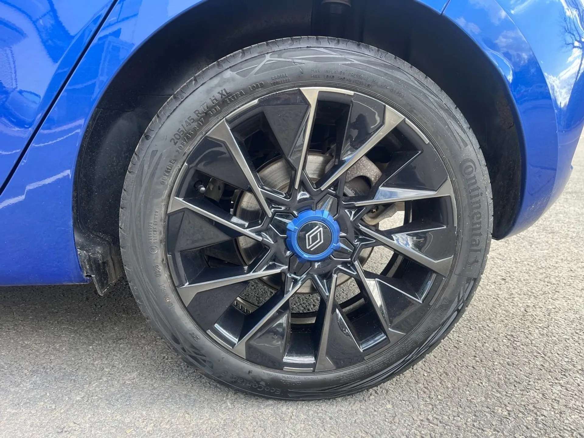 2025 RENAULT CLIO 2025 RENAULT CLIO