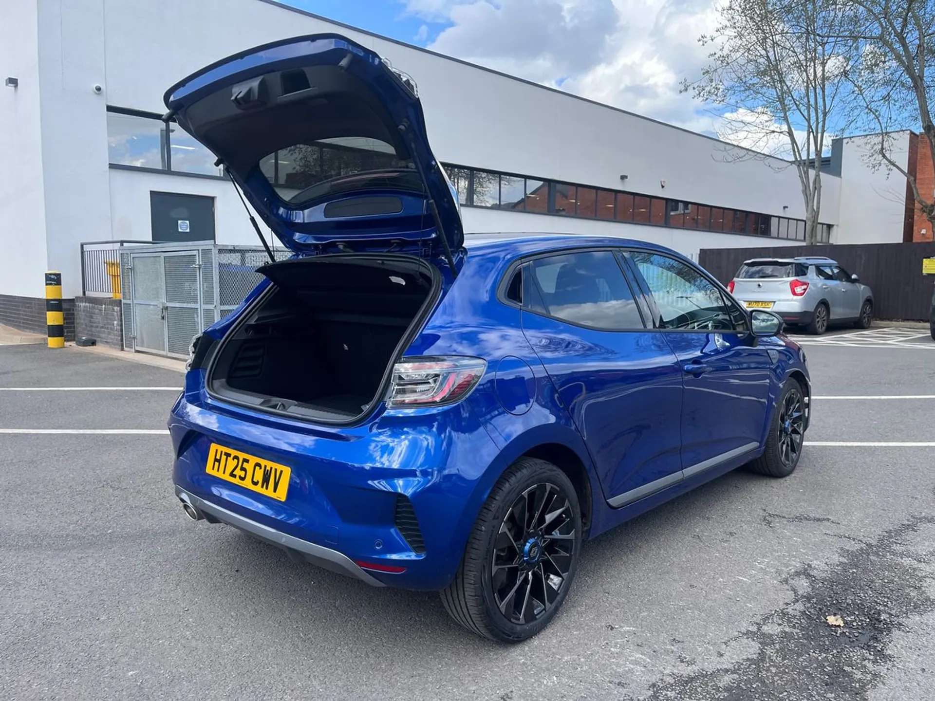 2025 RENAULT CLIO 2025 RENAULT CLIO
