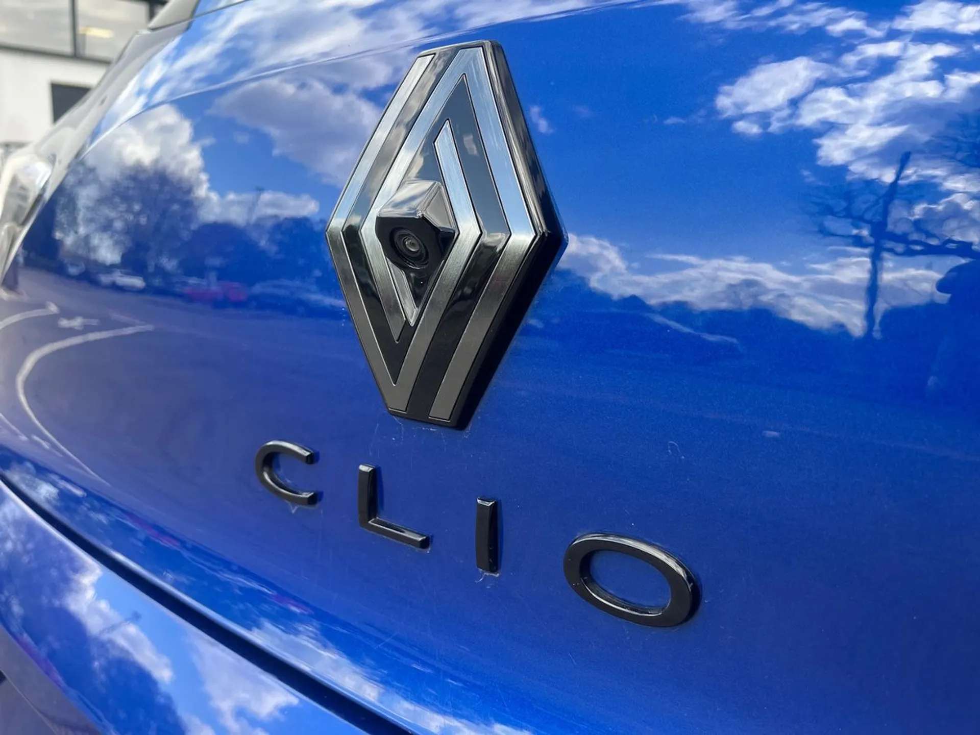 2025 RENAULT CLIO 2025 RENAULT CLIO