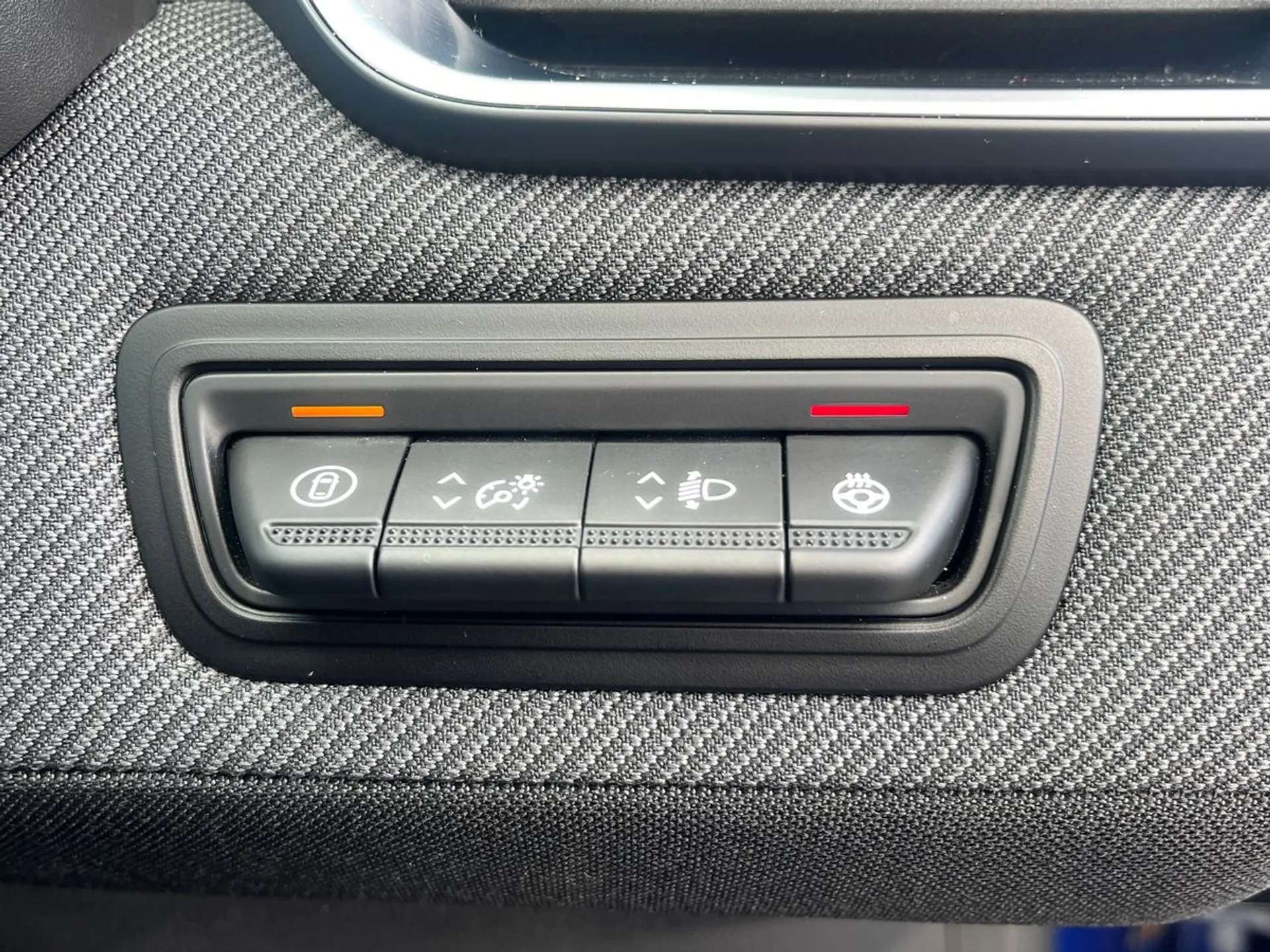 2025 RENAULT CLIO 2025 RENAULT CLIO