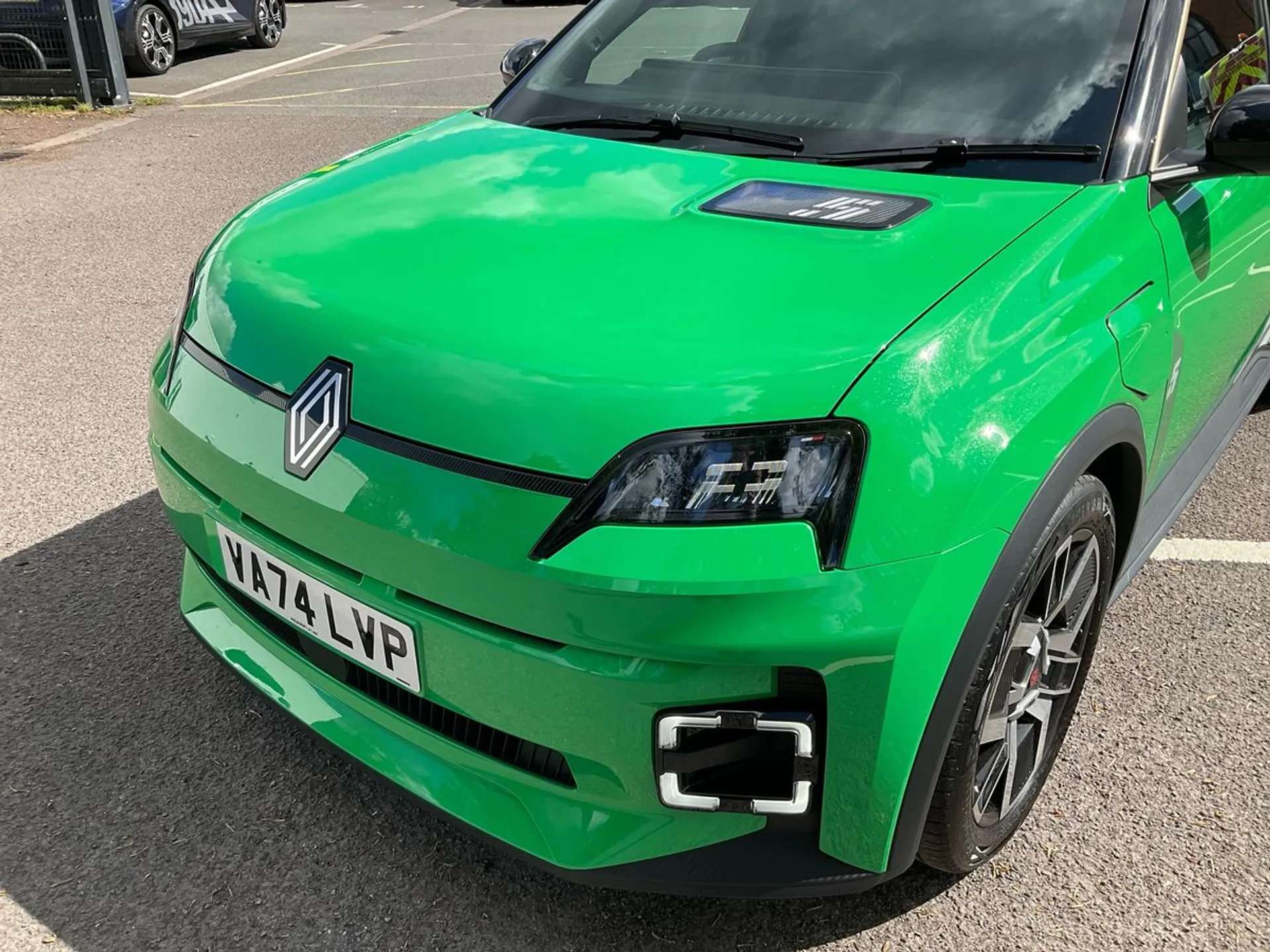 2025 RENAULT 5 2025 RENAULT 5