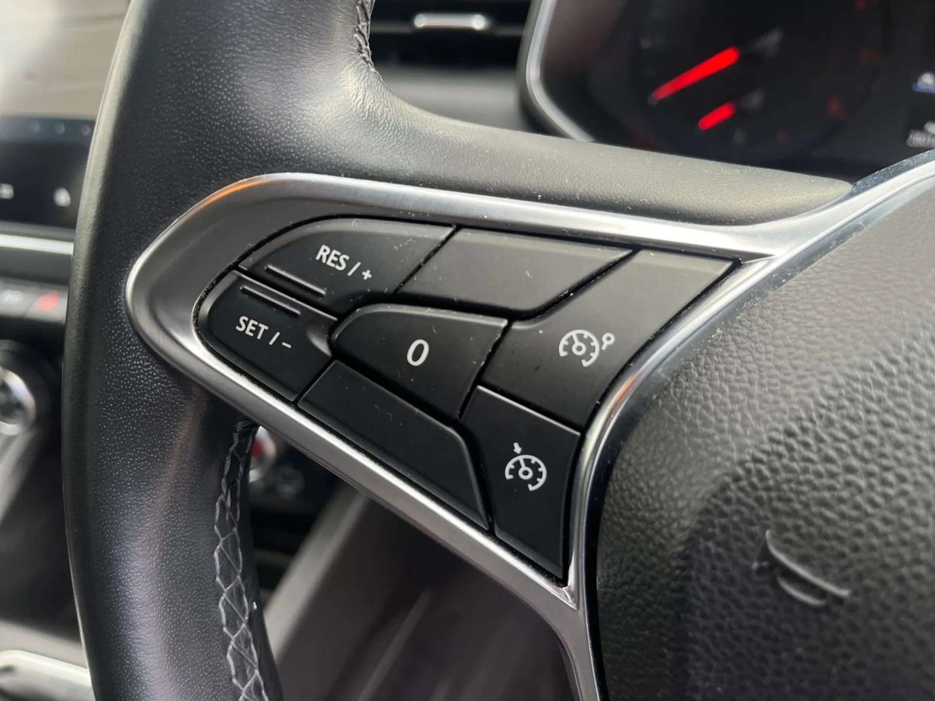 2020 RENAULT CLIO 2020 RENAULT CLIO