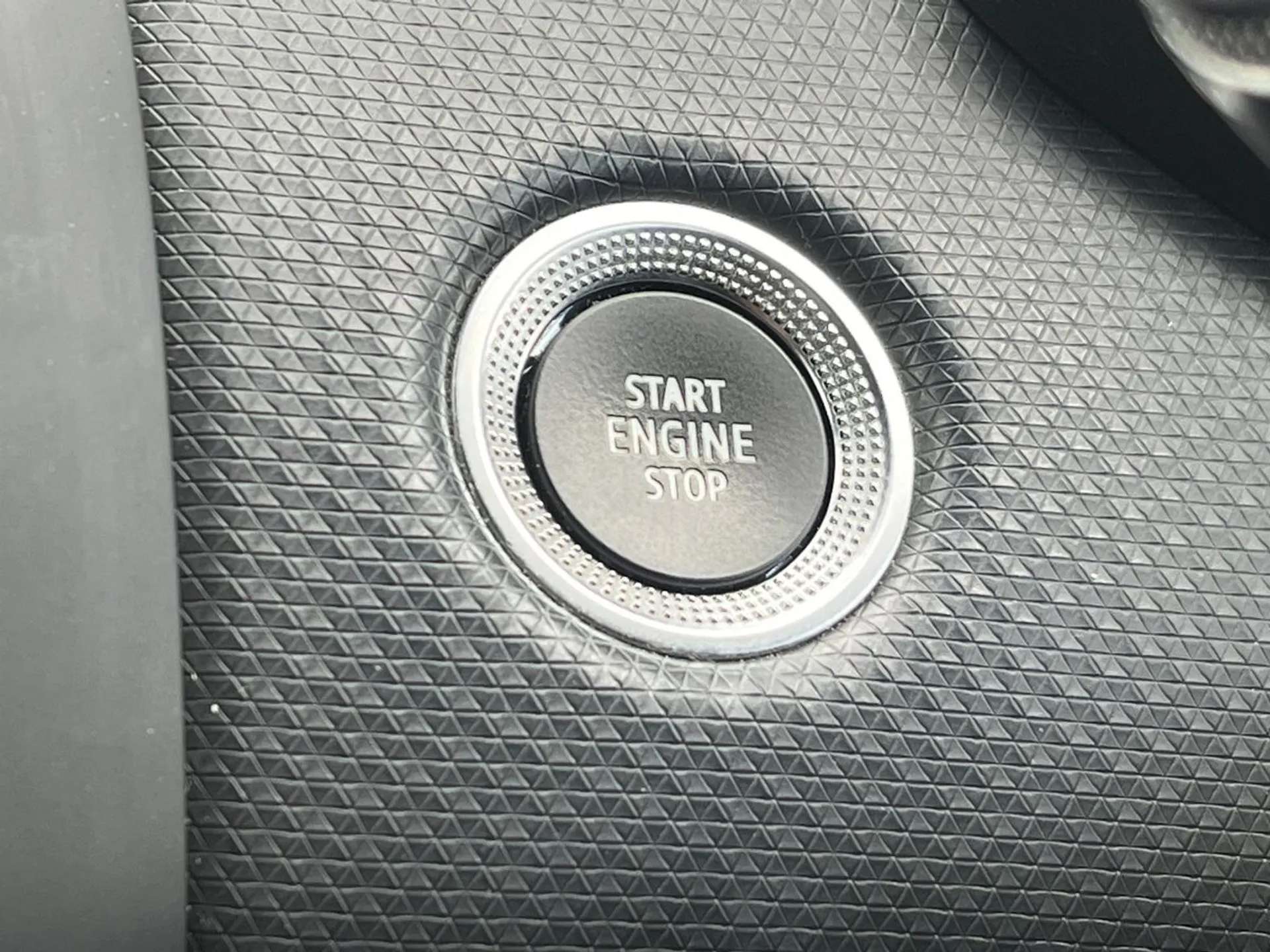 2020 RENAULT CLIO 2020 RENAULT CLIO