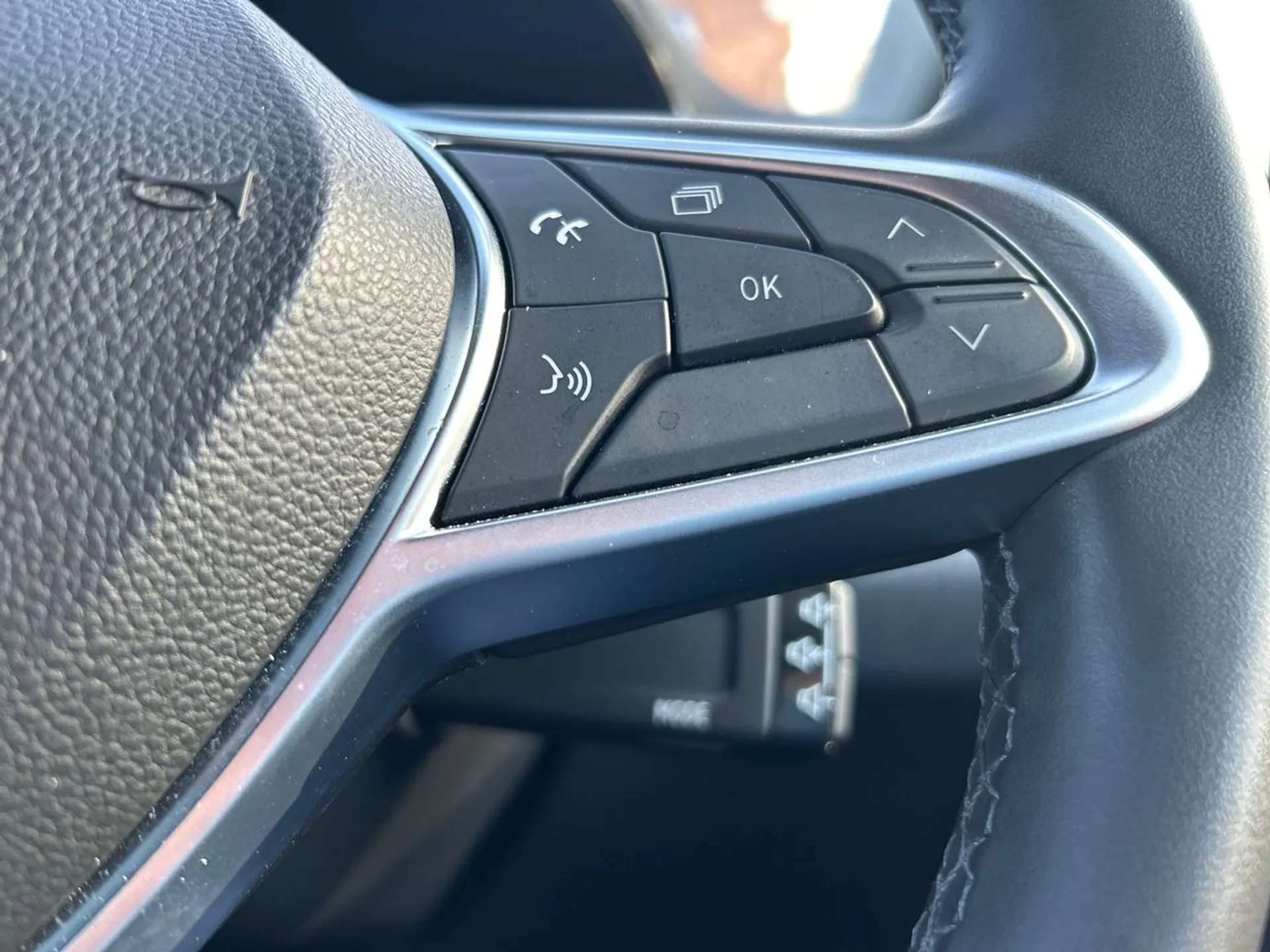 2024 RENAULT CLIO 2024 RENAULT CLIO