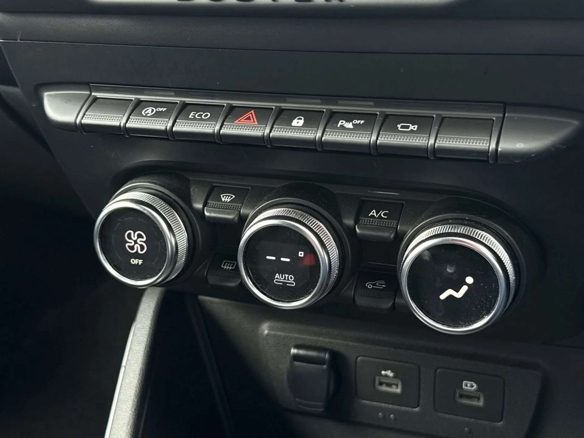 2022 DACIA DUSTER 2022 DACIA DUSTER