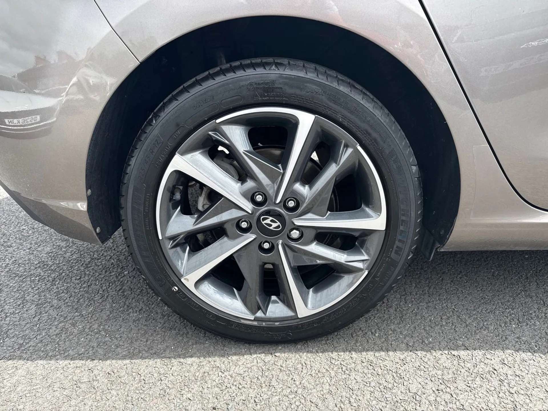 2021 HYUNDAI I30 2021 HYUNDAI I30