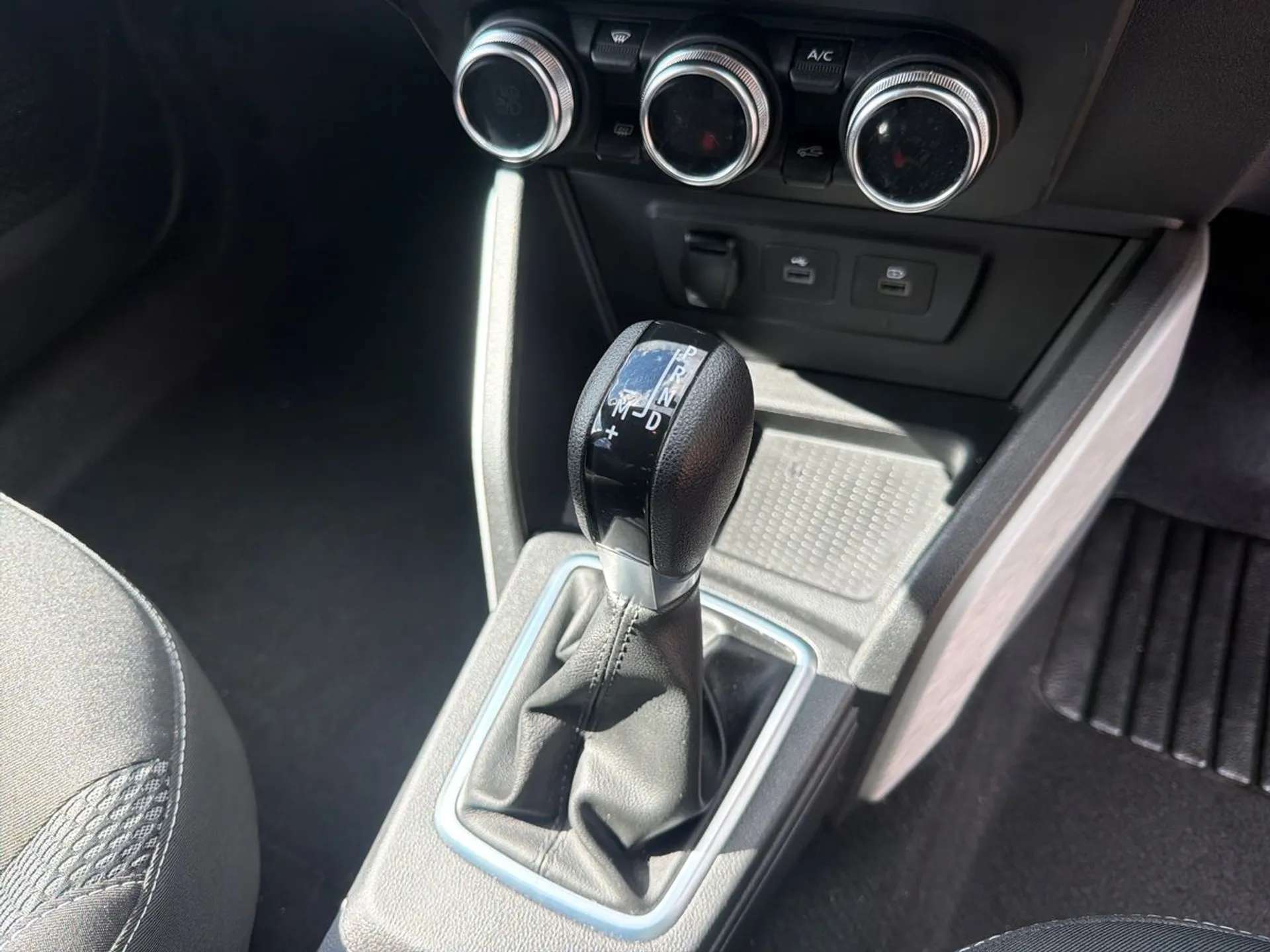 2022 DACIA DUSTER 2022 DACIA DUSTER
