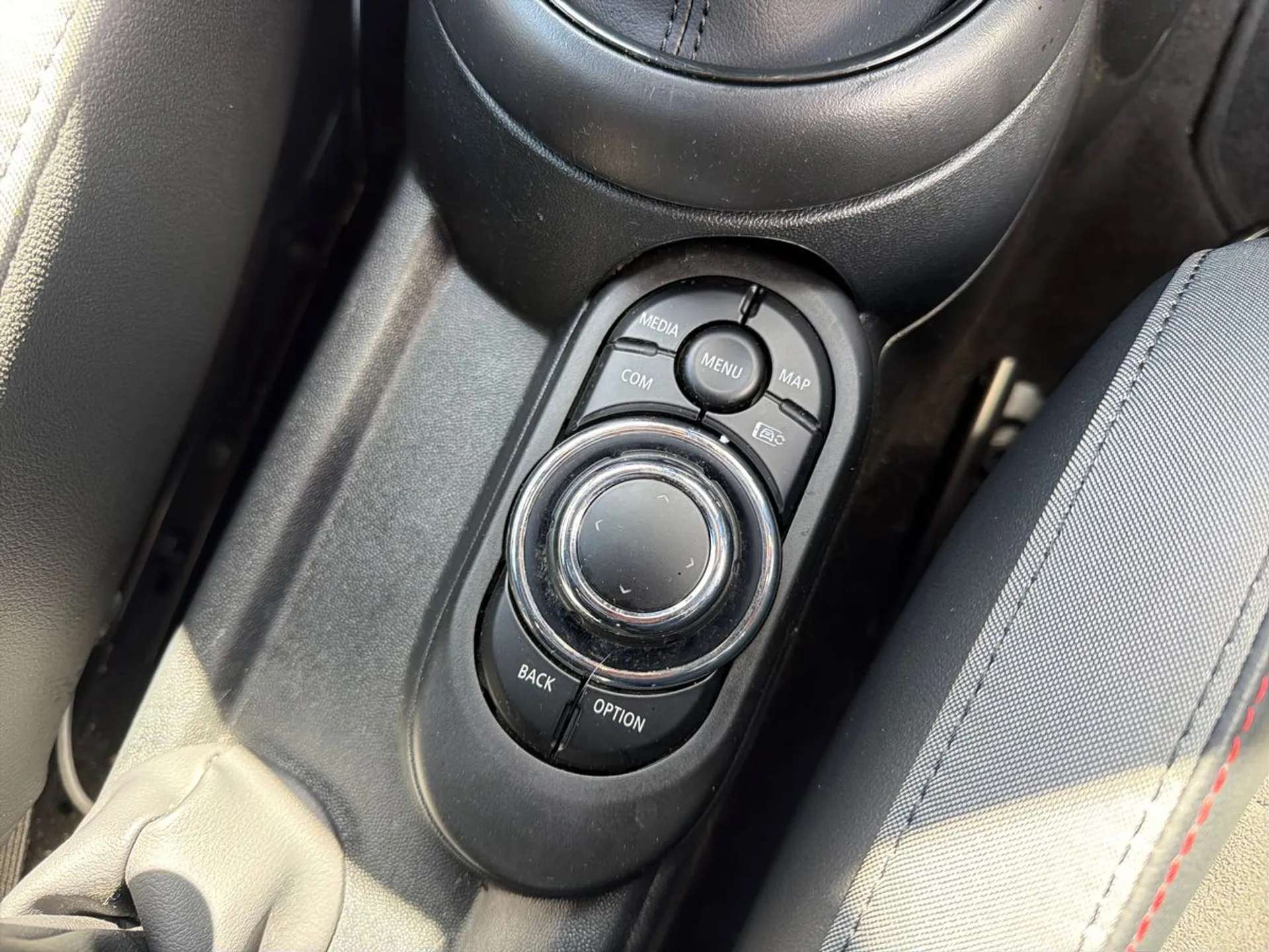 2023 MINI COOPER 2023 MINI COOPER