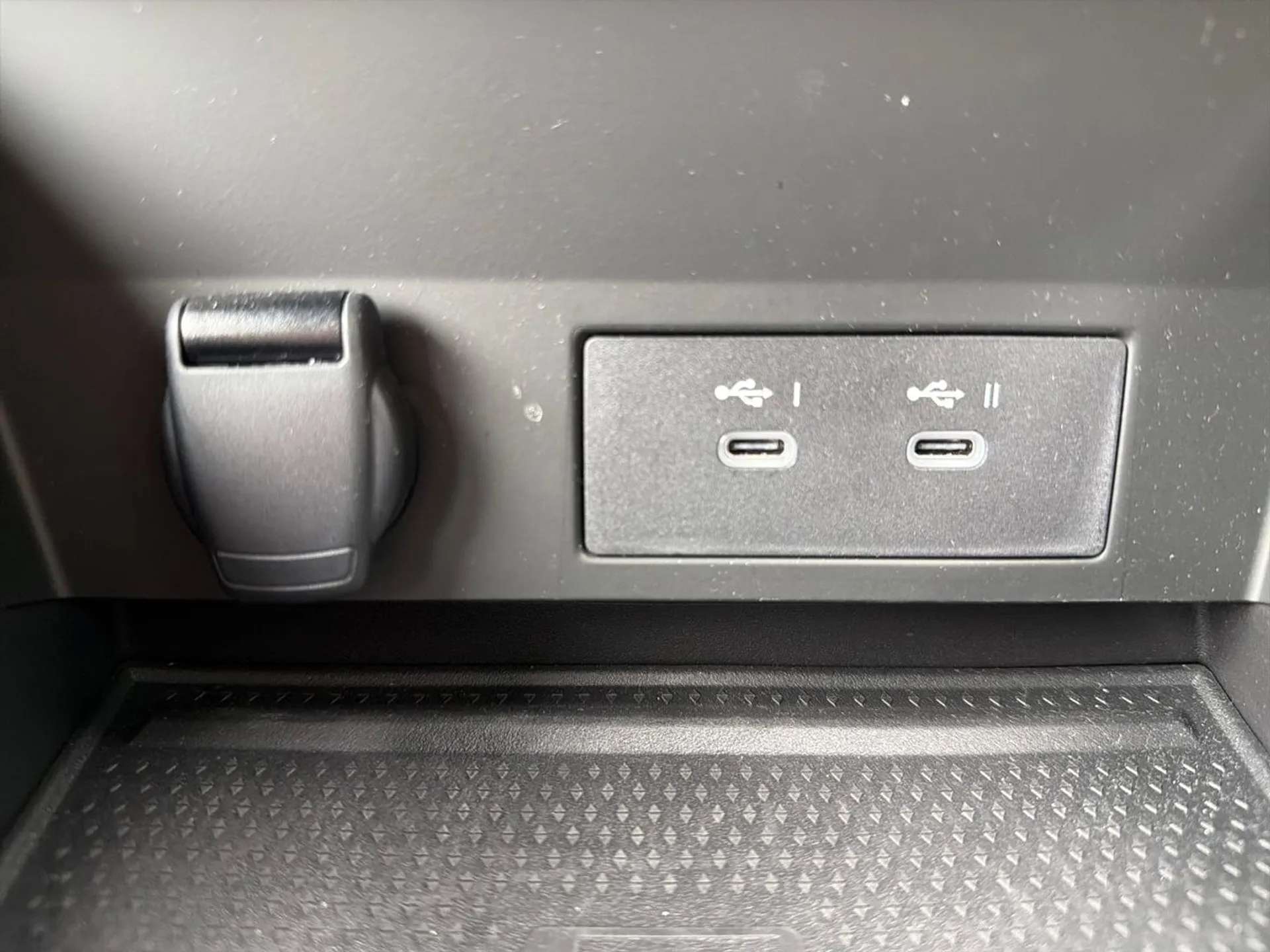 2025 RENAULT CAPTUR 2025 RENAULT CAPTUR