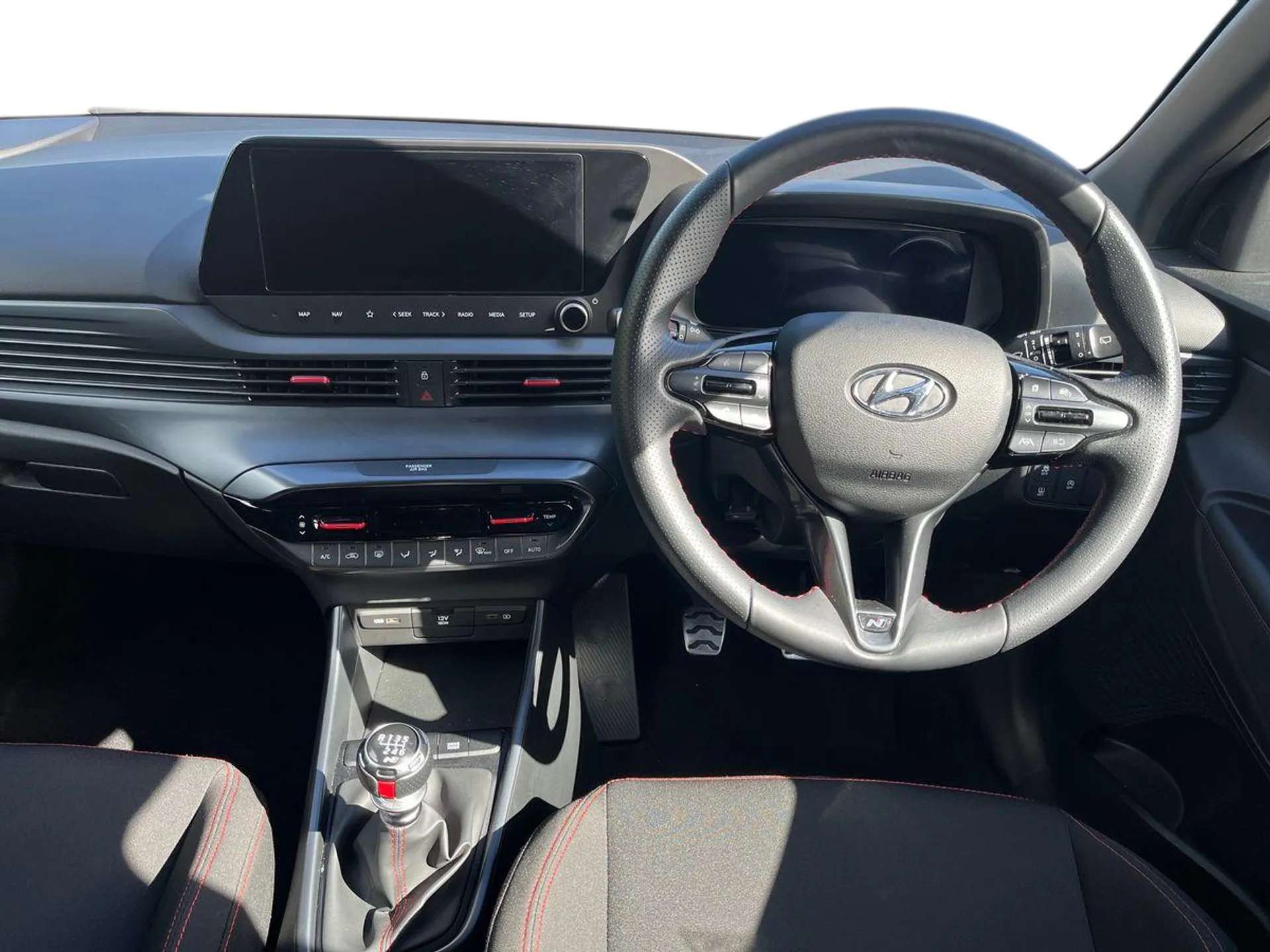 2024 HYUNDAI I20 2024 HYUNDAI I20