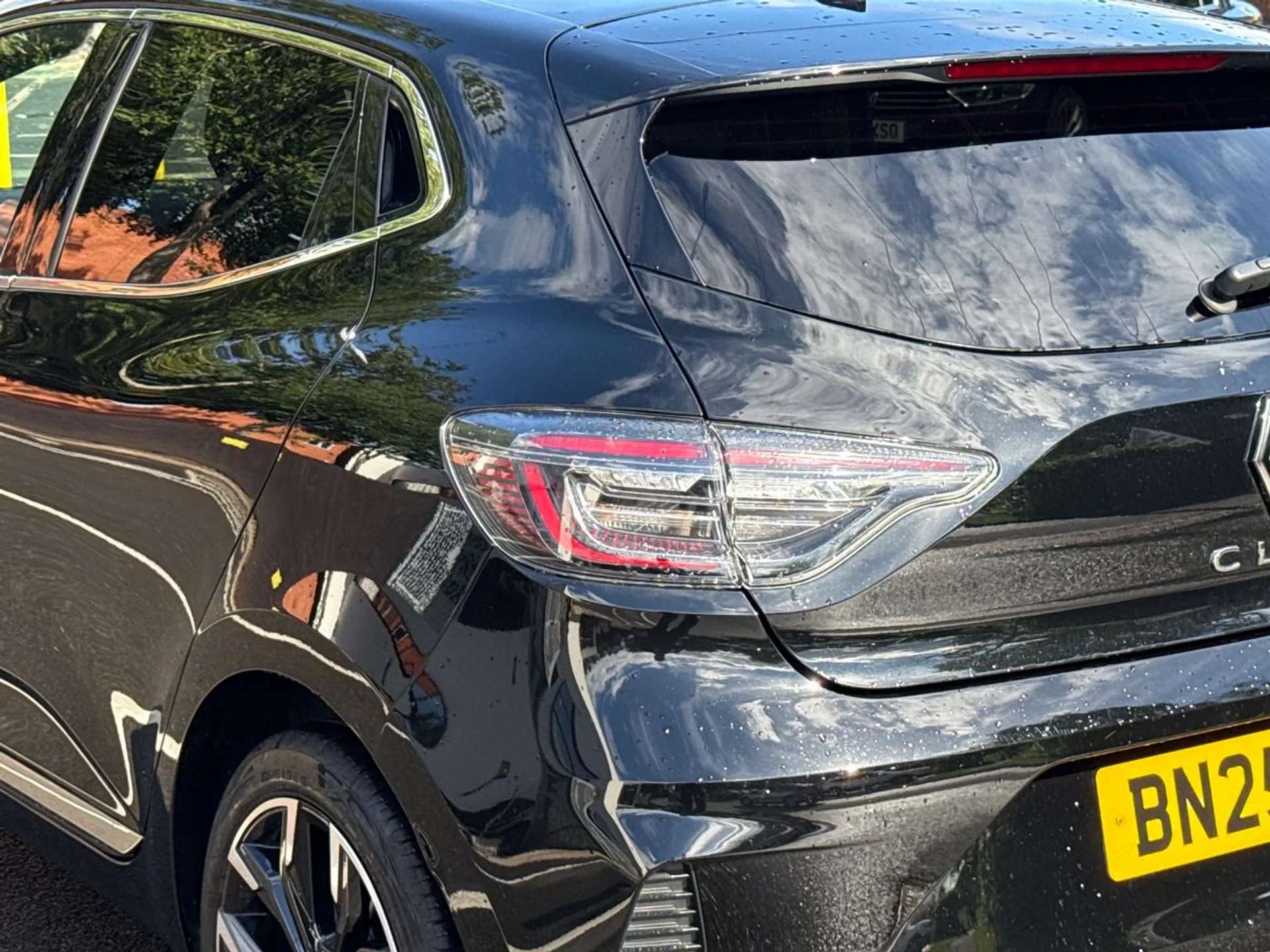 2025 RENAULT CLIO 2025 RENAULT CLIO