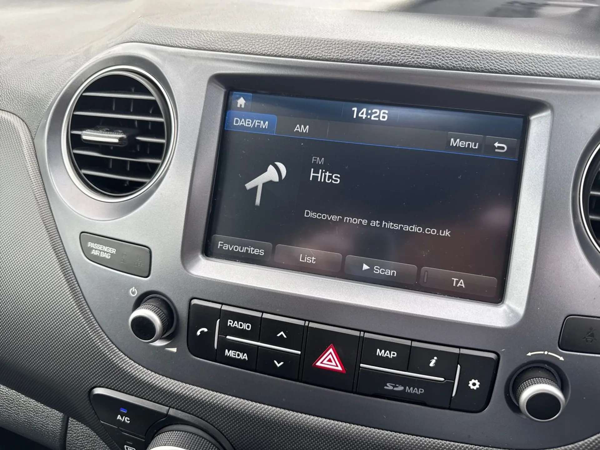 2018 HYUNDAI I10 2018 HYUNDAI I10