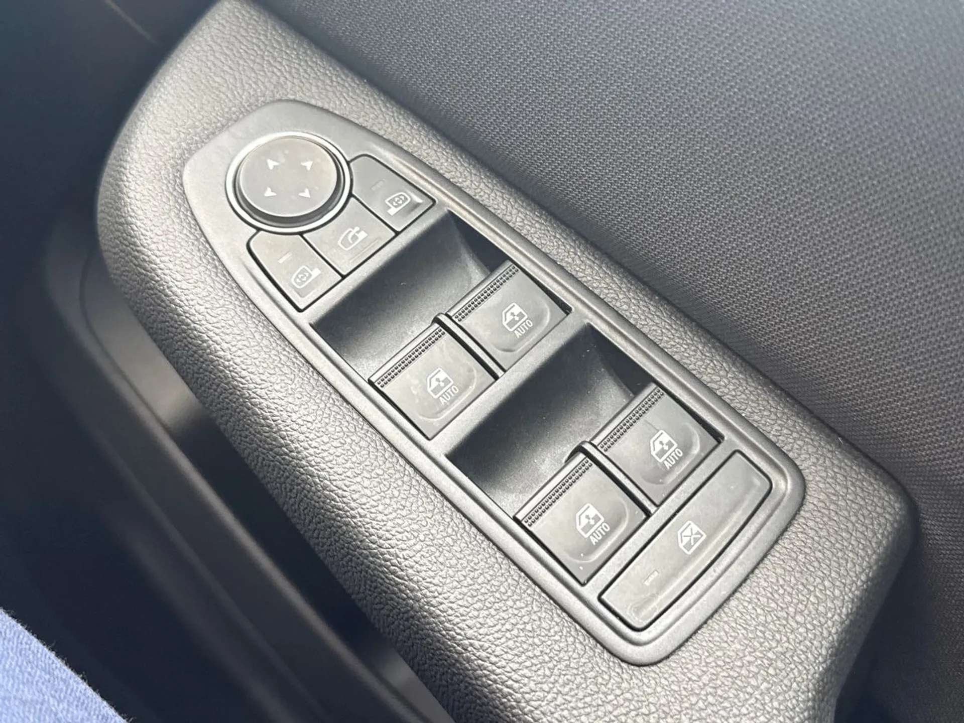 2025 RENAULT CLIO 2025 RENAULT CLIO