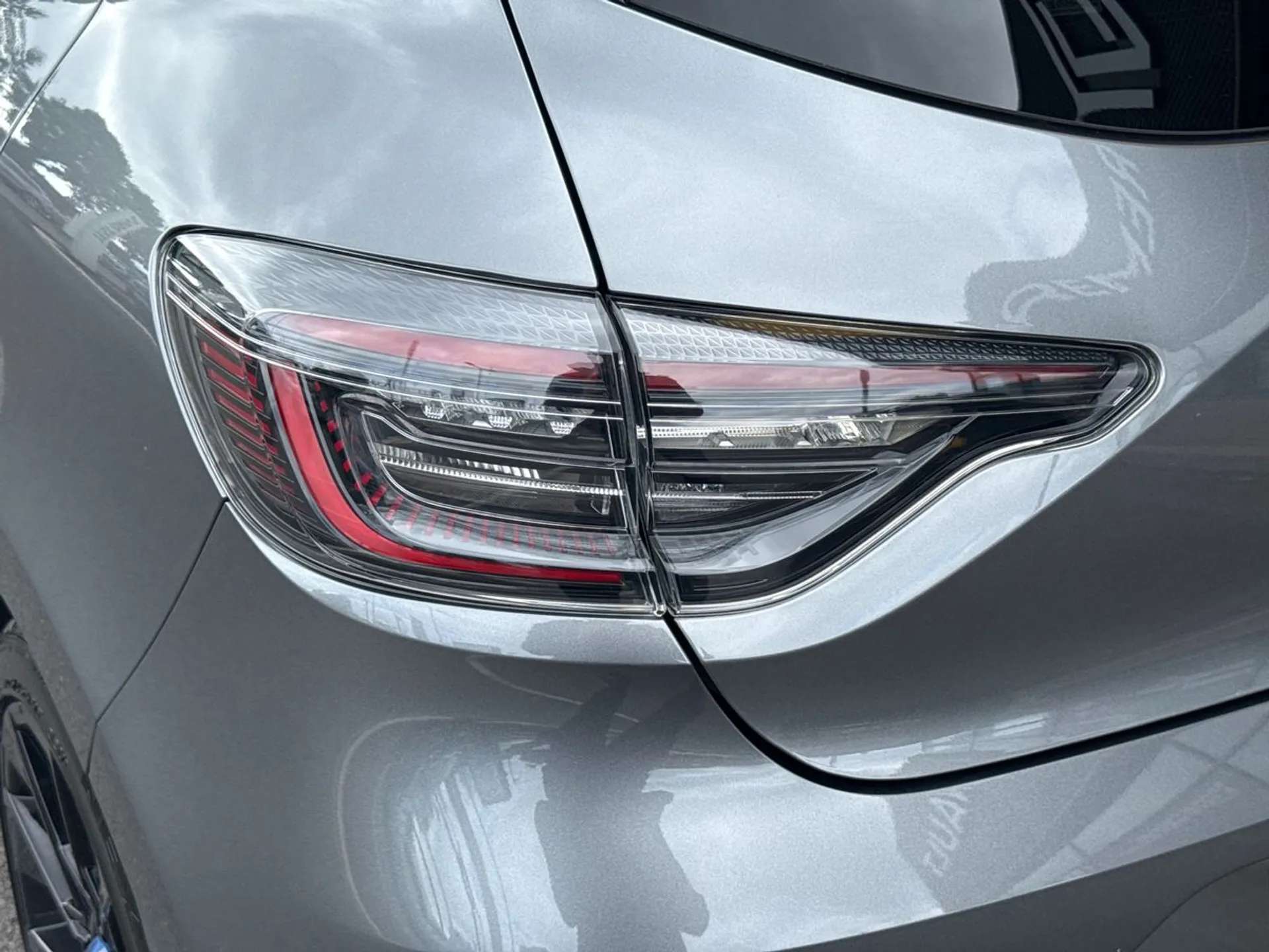 2025 RENAULT CLIO 2025 RENAULT CLIO