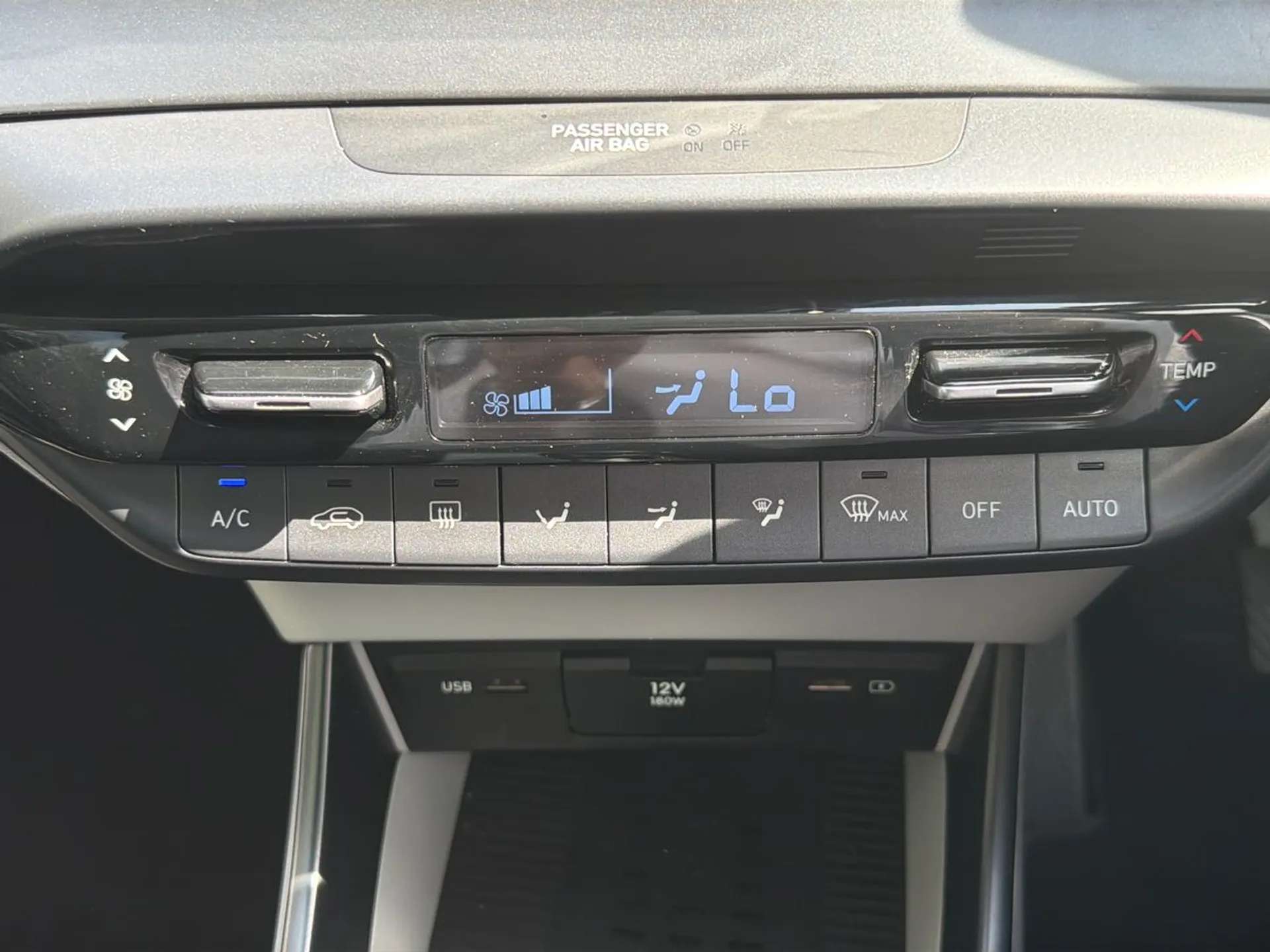 2023 HYUNDAI I20 2023 HYUNDAI I20