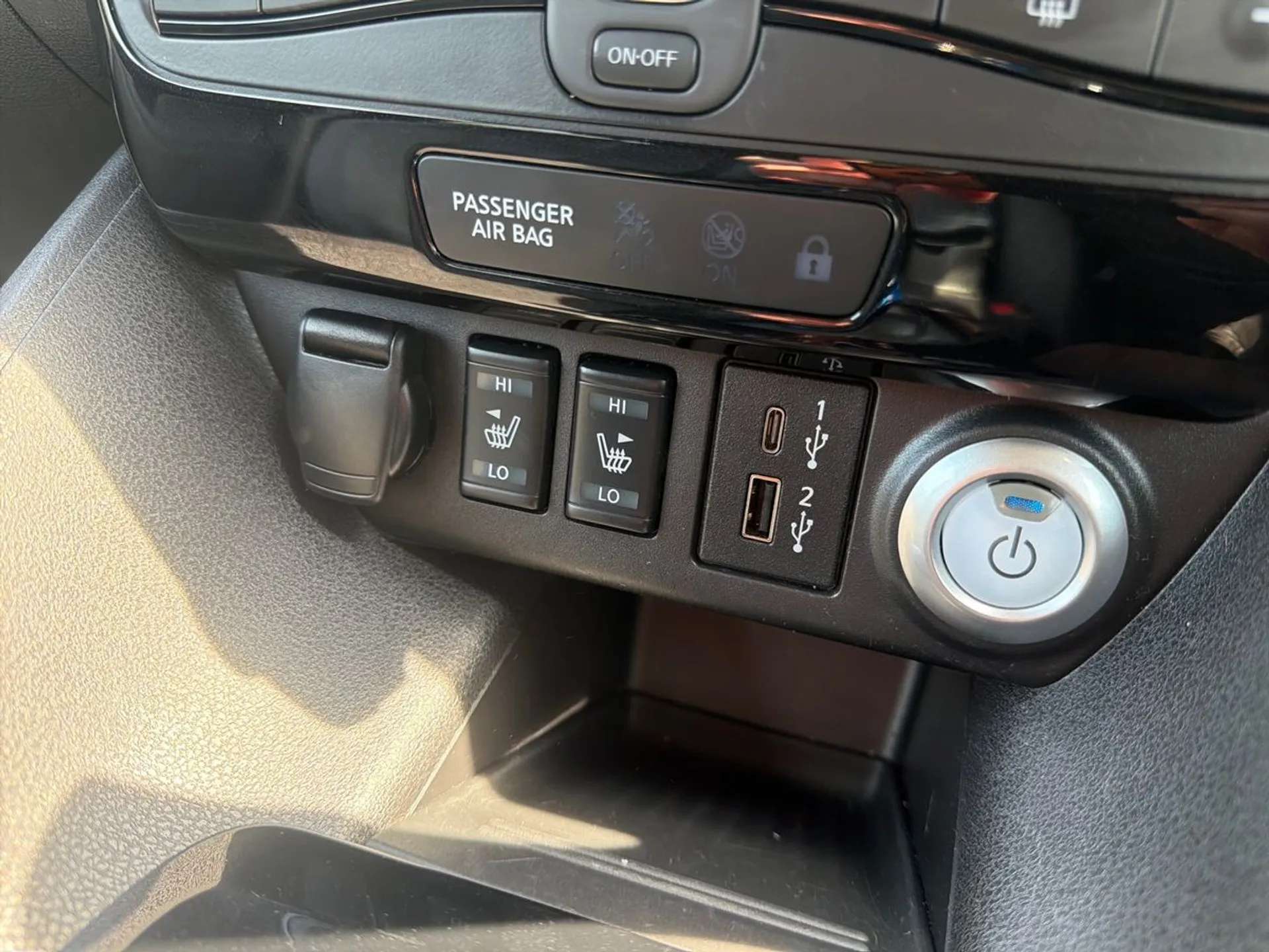 2022 NISSAN LEAF 2022 NISSAN LEAF