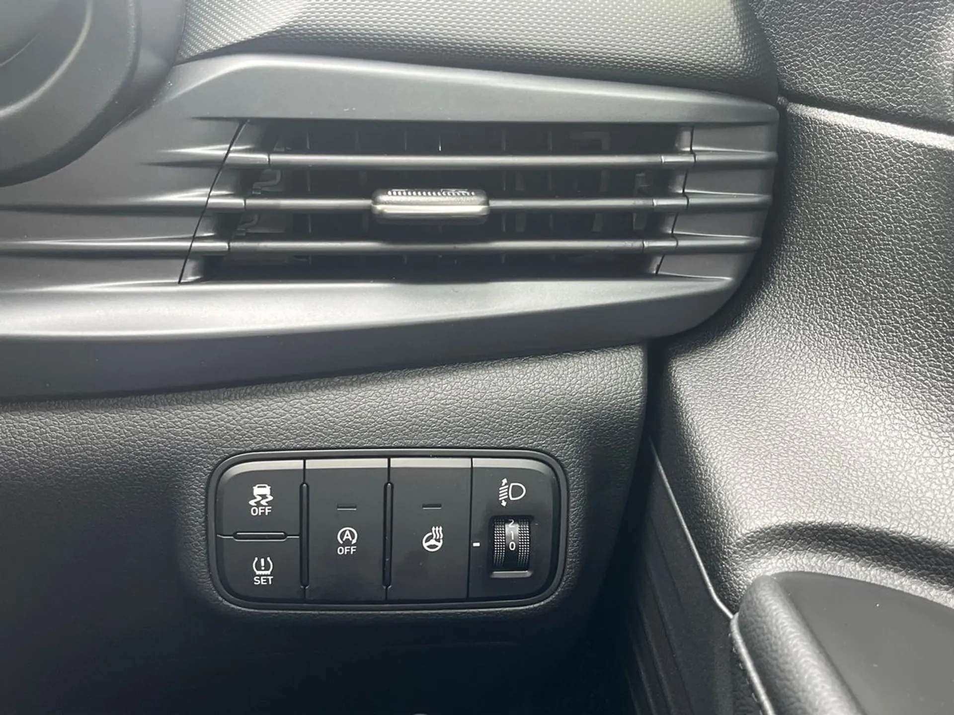 2025 HYUNDAI I20 2025 HYUNDAI I20