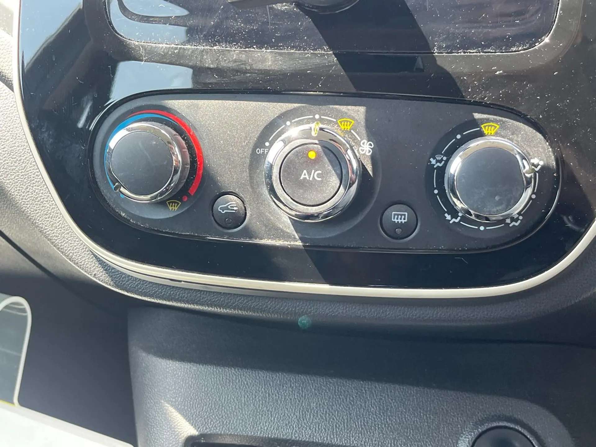 2019 RENAULT CAPTUR 2019 RENAULT CAPTUR