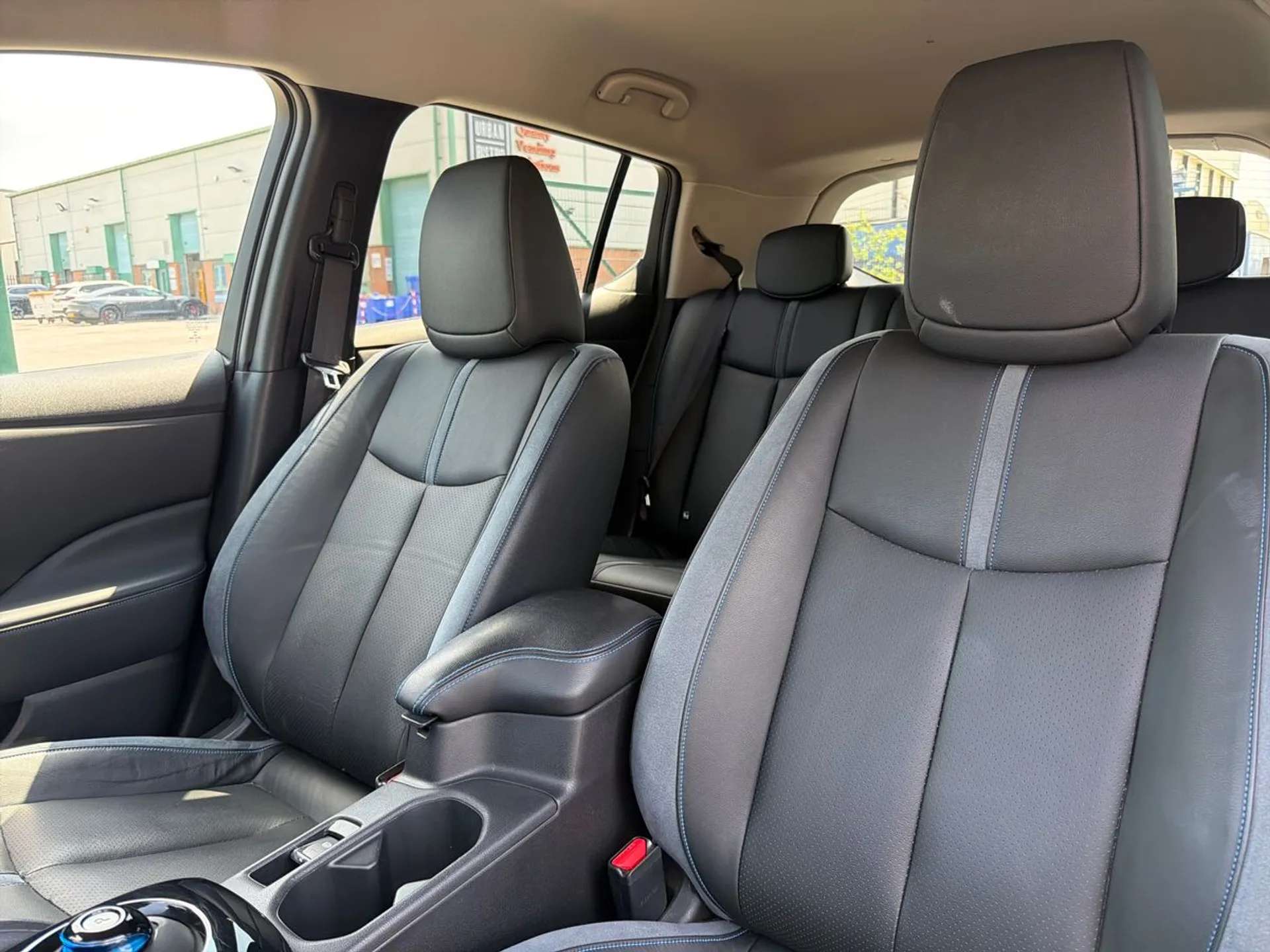 2022 NISSAN LEAF 2022 NISSAN LEAF