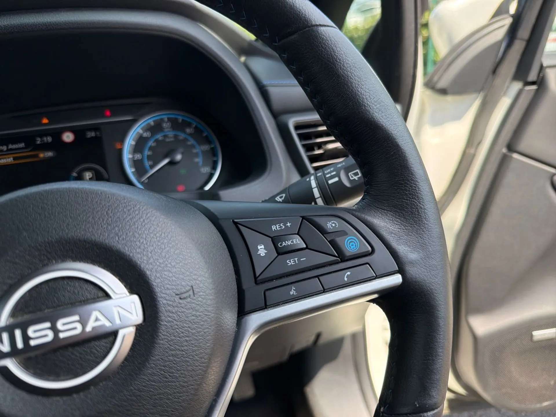 2022 NISSAN LEAF 2022 NISSAN LEAF