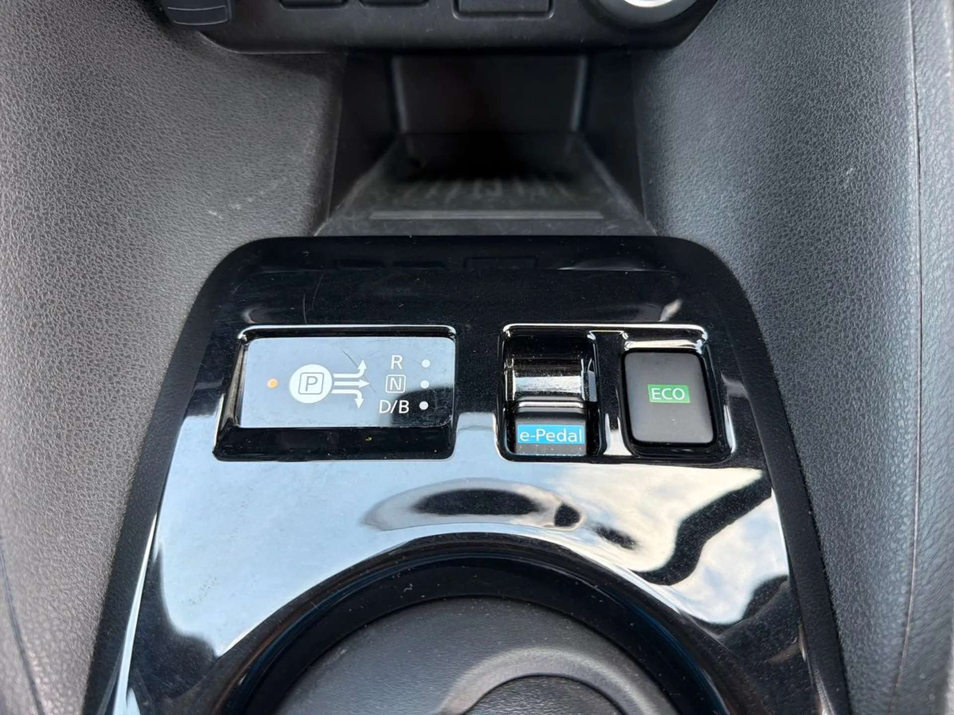 2022 NISSAN LEAF 2022 NISSAN LEAF