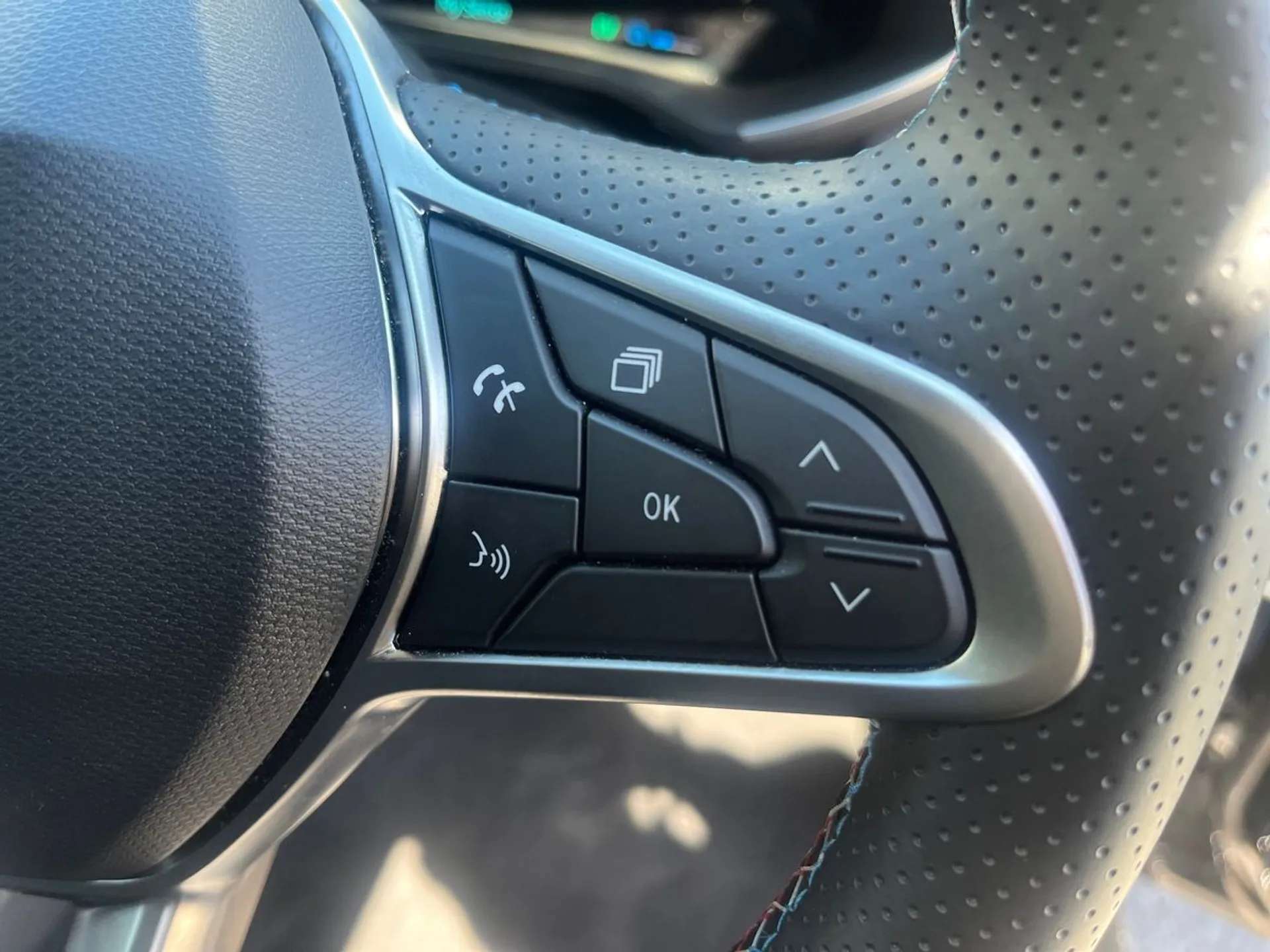 2025 RENAULT CLIO 2025 RENAULT CLIO