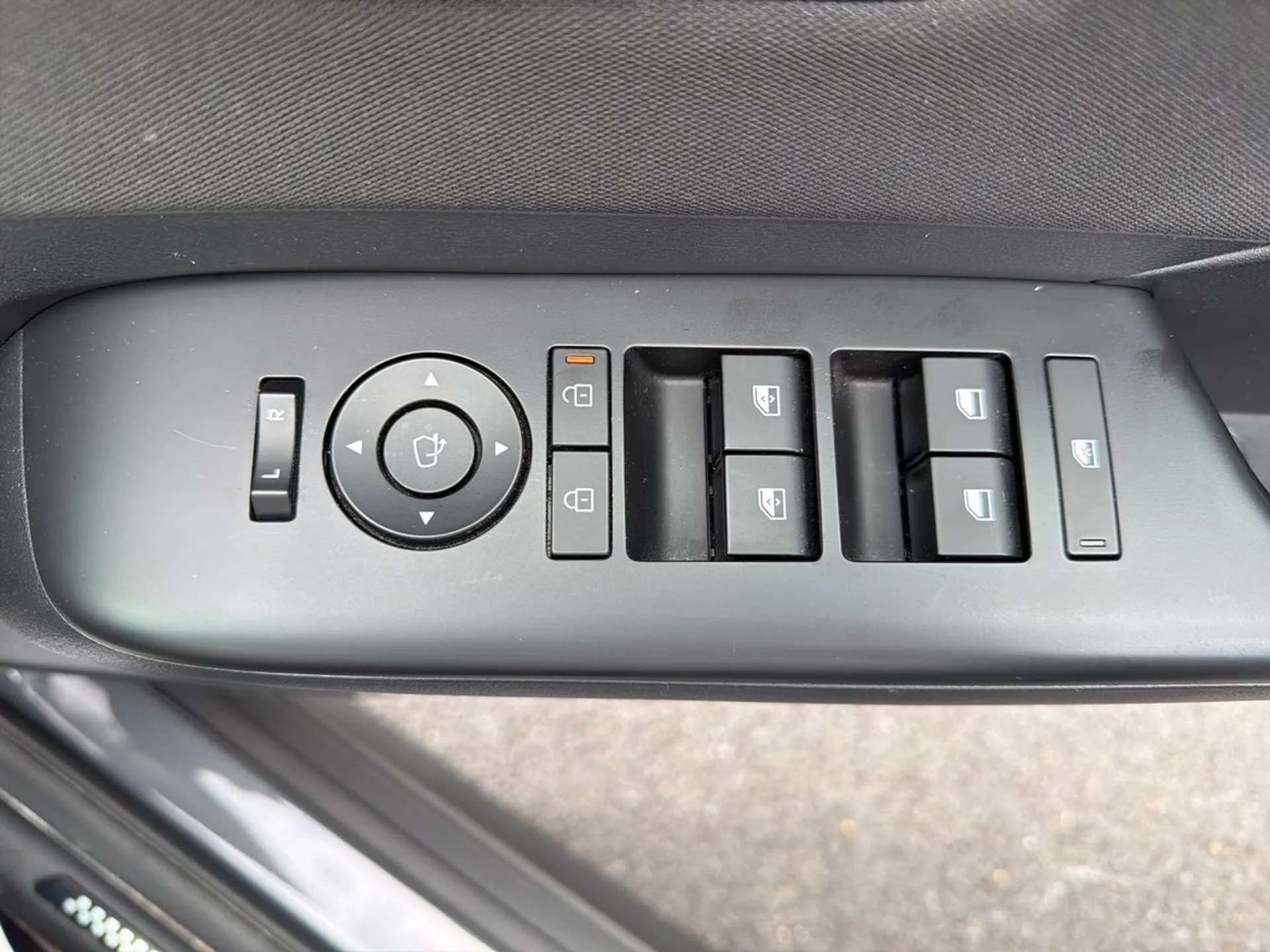 2024 HYUNDAI KONA 2024 HYUNDAI KONA