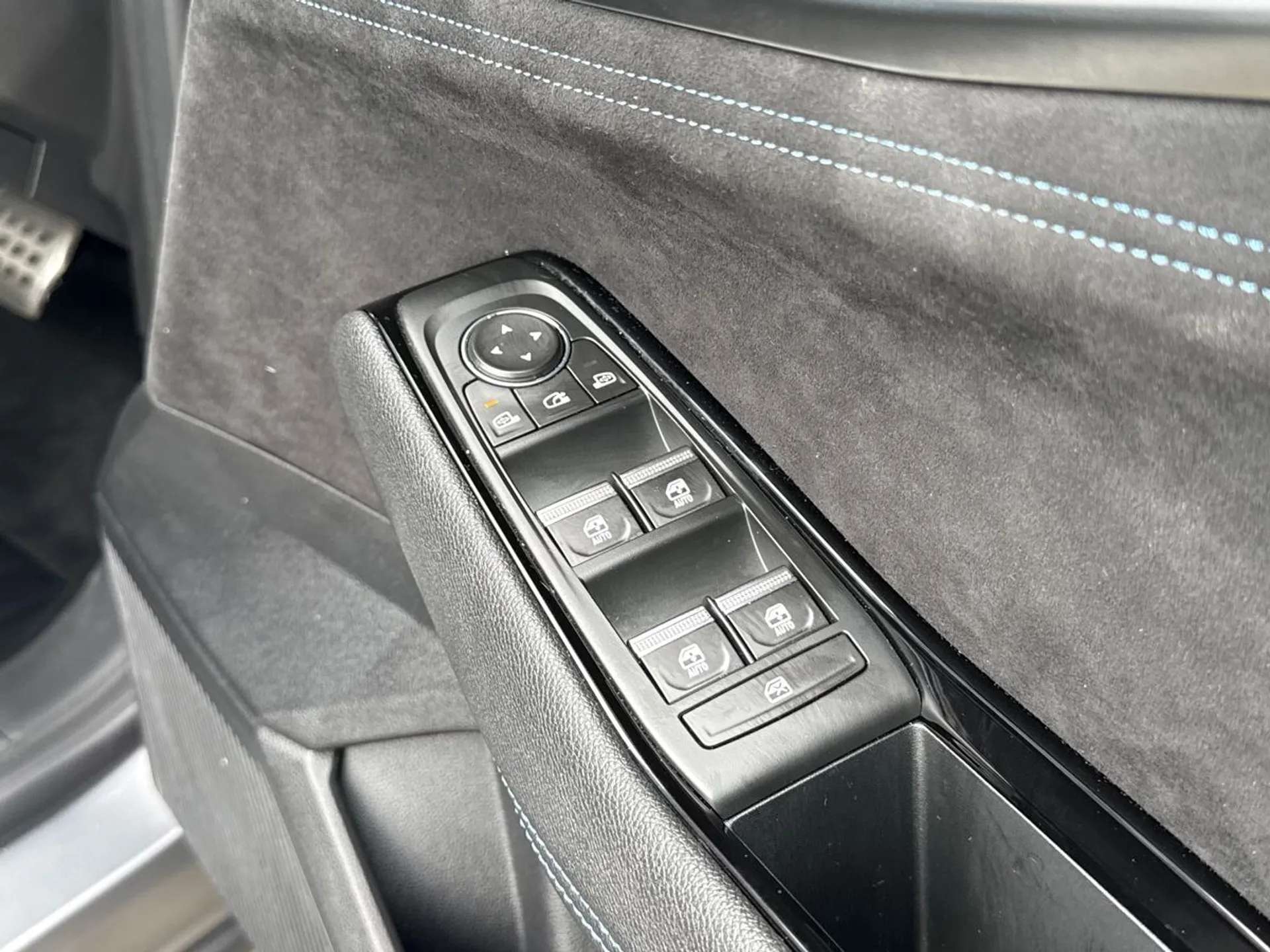 2025 RENAULT AUSTRAL 2025 RENAULT AUSTRAL