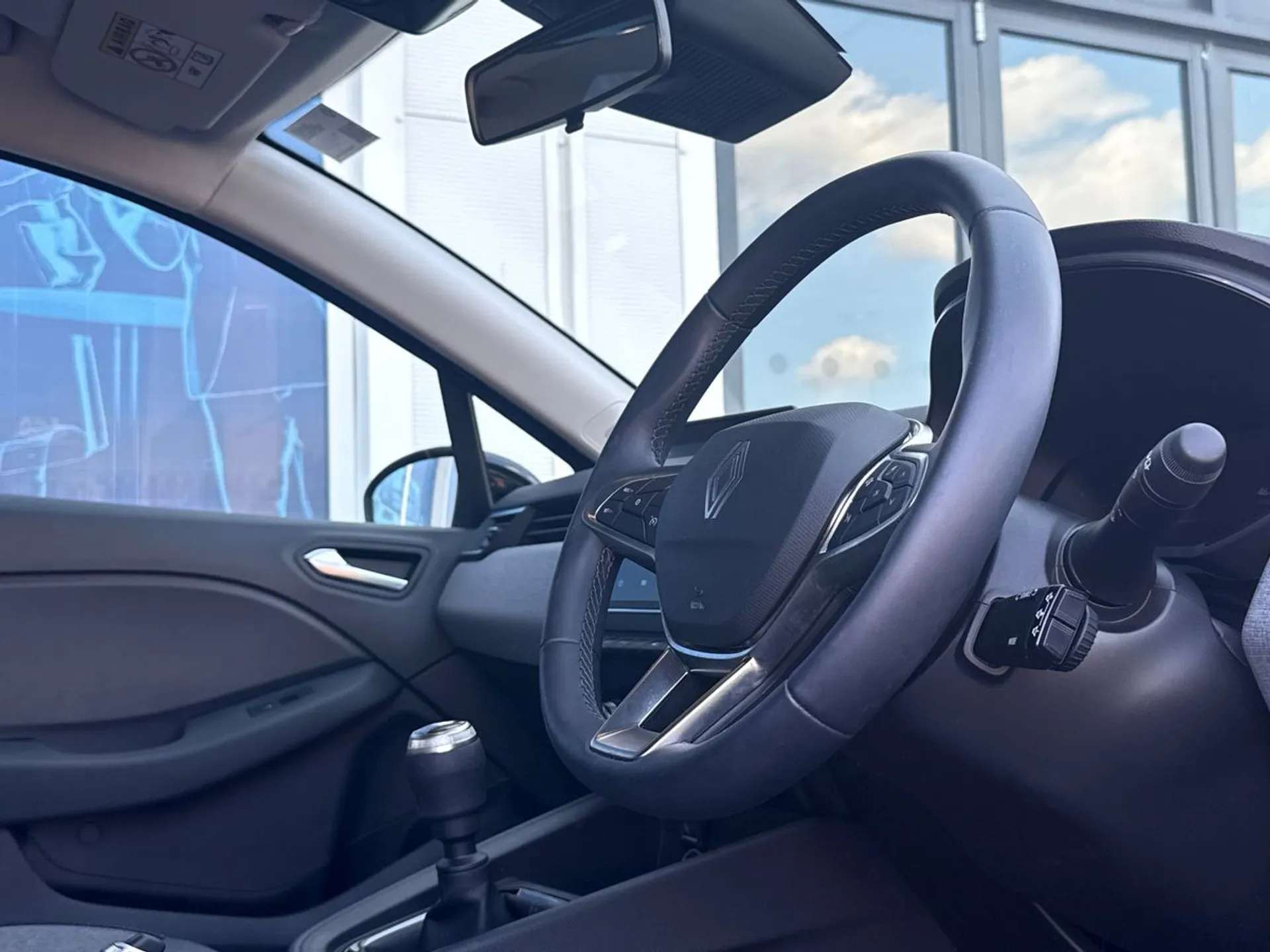 2024 RENAULT CLIO 2024 RENAULT CLIO
