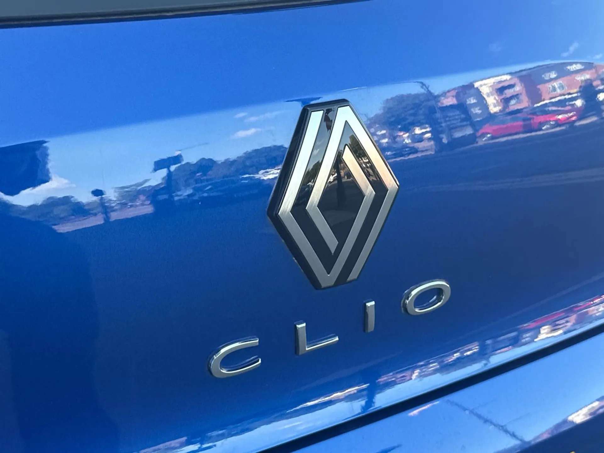 2024 RENAULT CLIO 2024 RENAULT CLIO