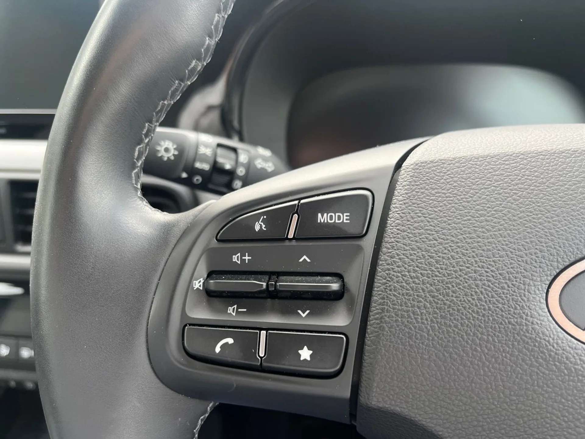 2023 HYUNDAI I10 2023 HYUNDAI I10