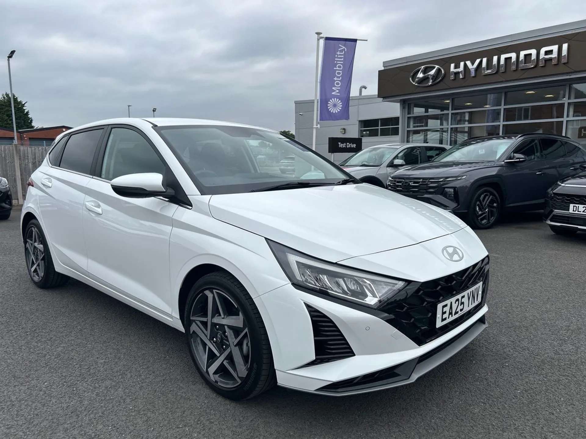 A 2025 HYUNDAI I20 1.0T GDi Premium 5dr DCT A 2025 HYUNDAI I20 1.0T GDi Premium 5dr DCT