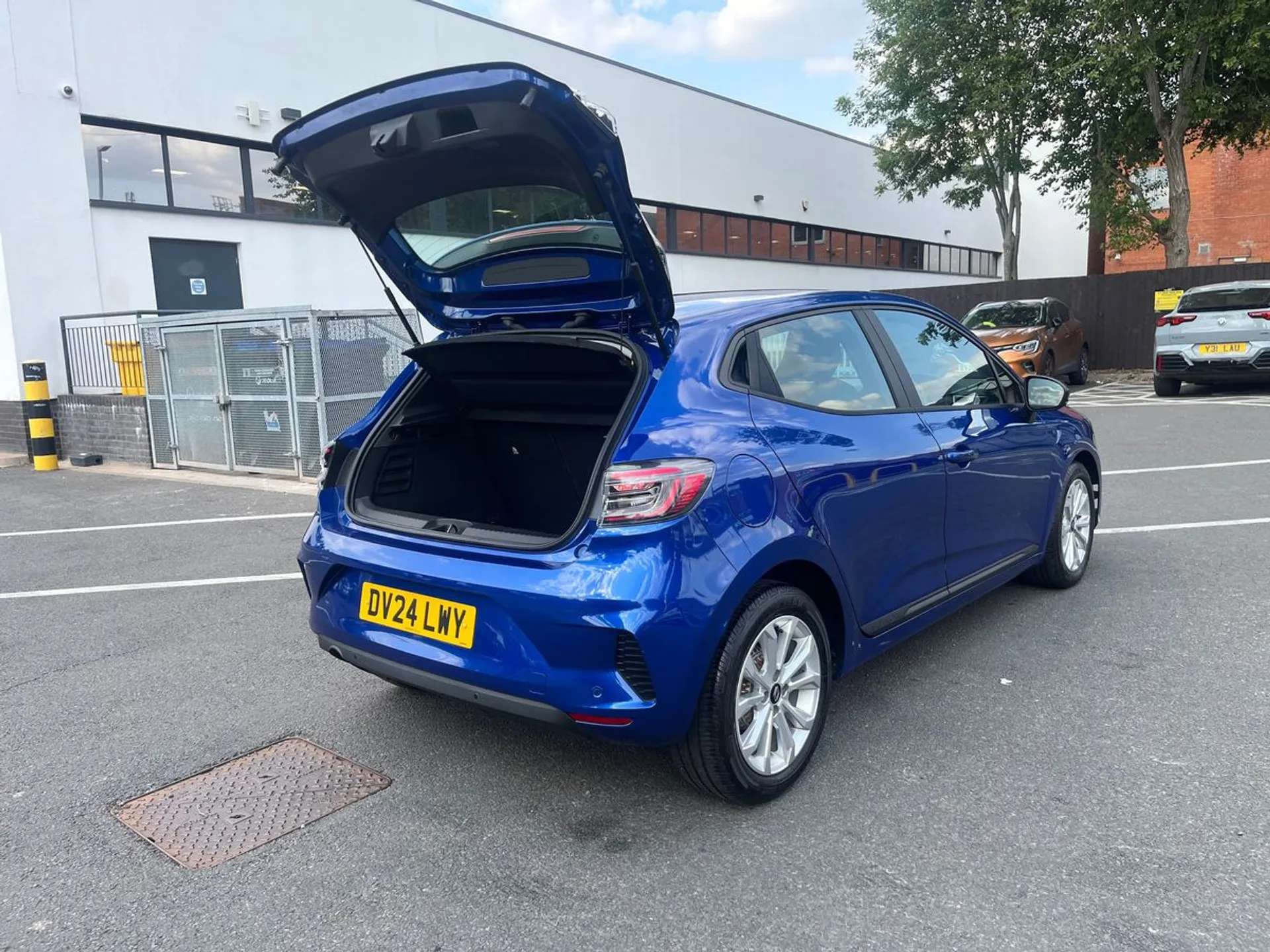 2024 RENAULT CLIO 2024 RENAULT CLIO