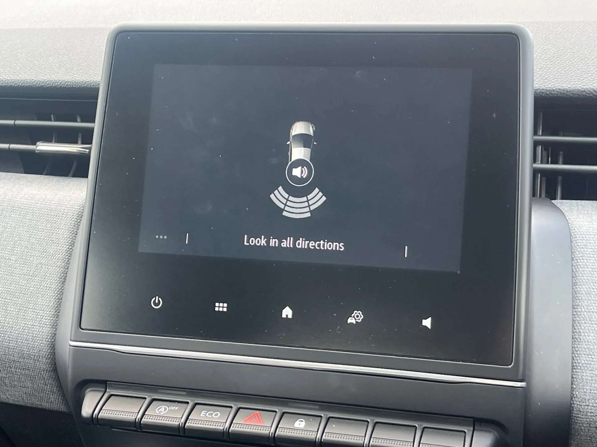 2024 RENAULT CLIO 2024 RENAULT CLIO