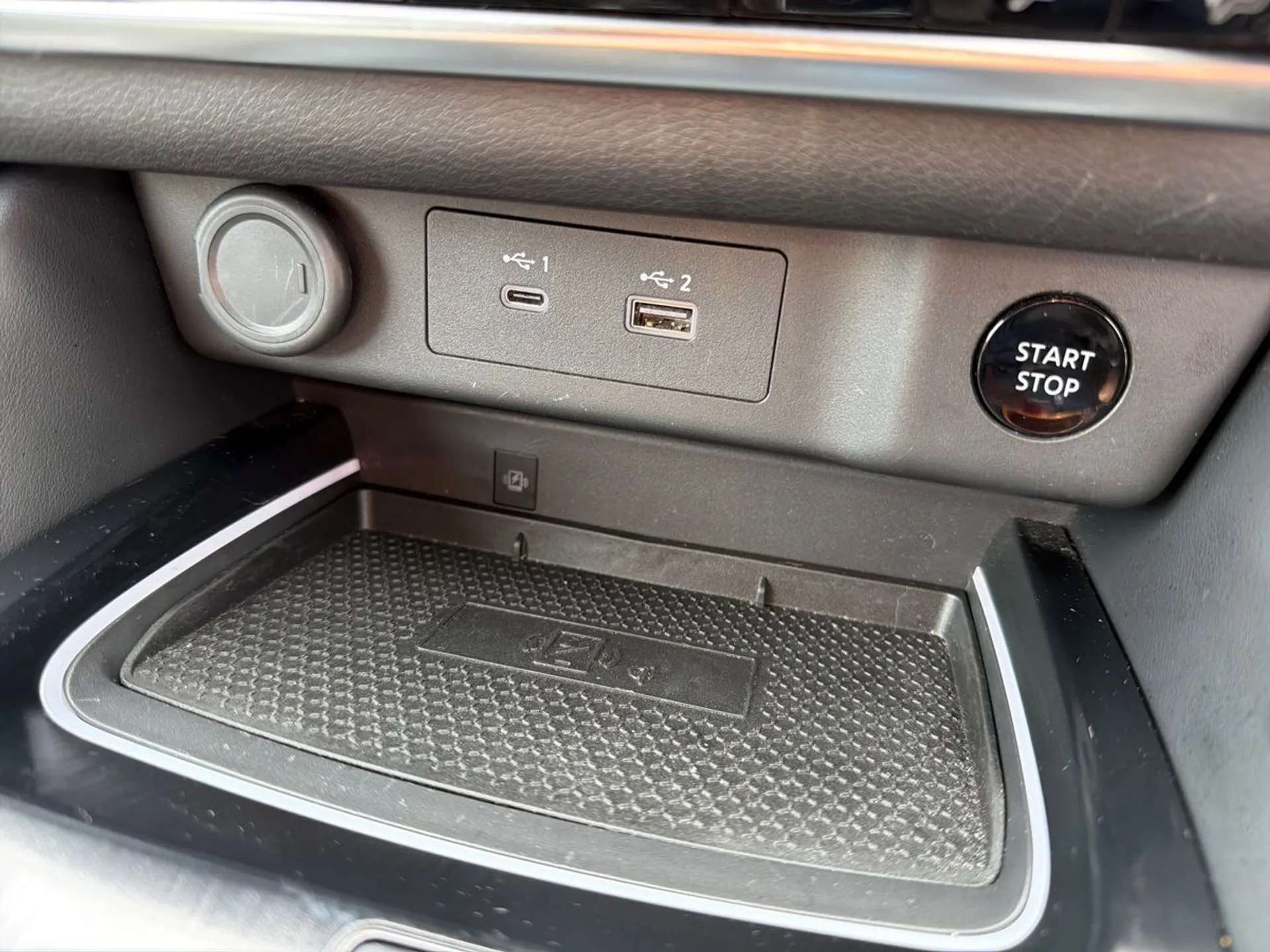 2025 NISSAN X-TRAIL 2025 NISSAN X-TRAIL