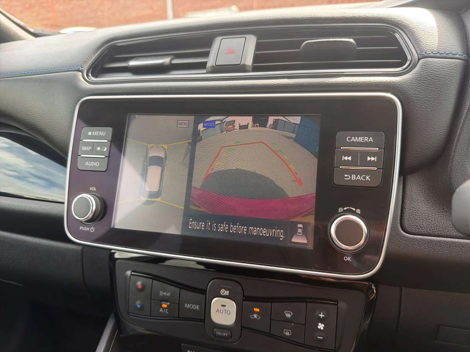 2022 NISSAN LEAF 2022 NISSAN LEAF