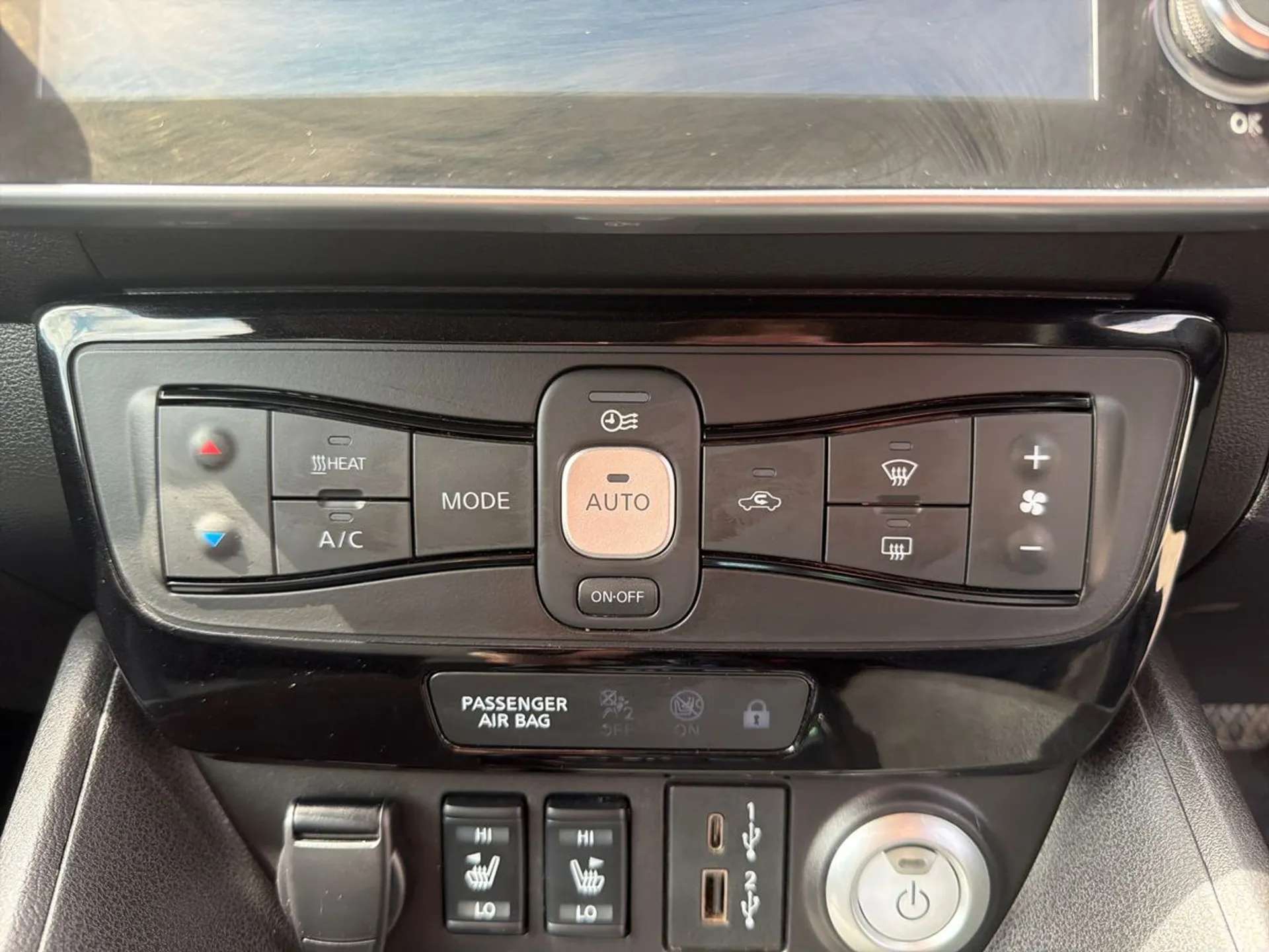 2022 NISSAN LEAF 2022 NISSAN LEAF