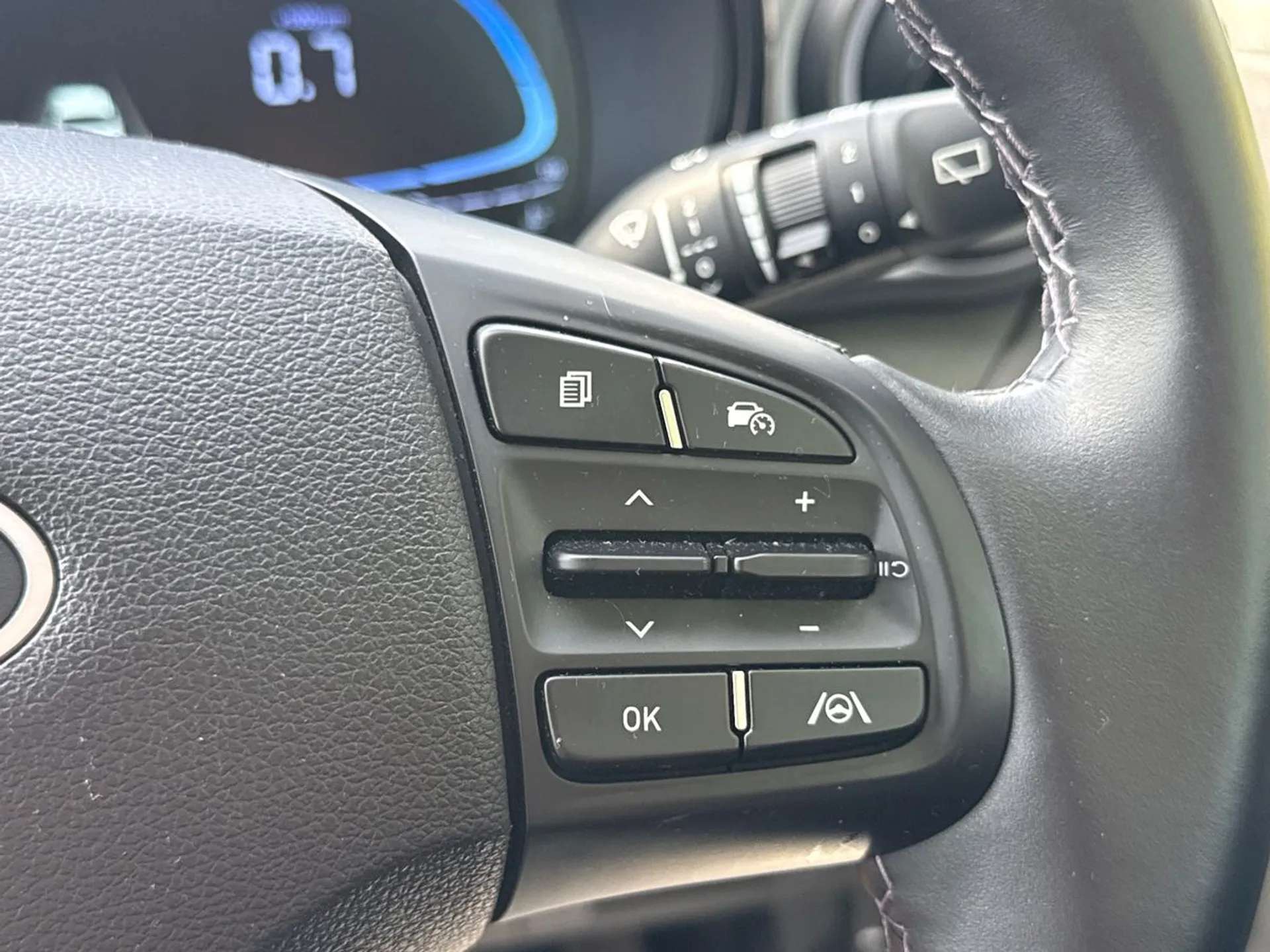 2024 HYUNDAI I10 2024 HYUNDAI I10