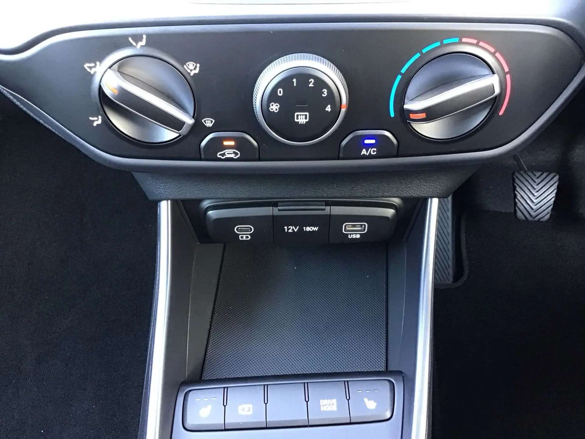 2026 HYUNDAI I20 2026 HYUNDAI I20