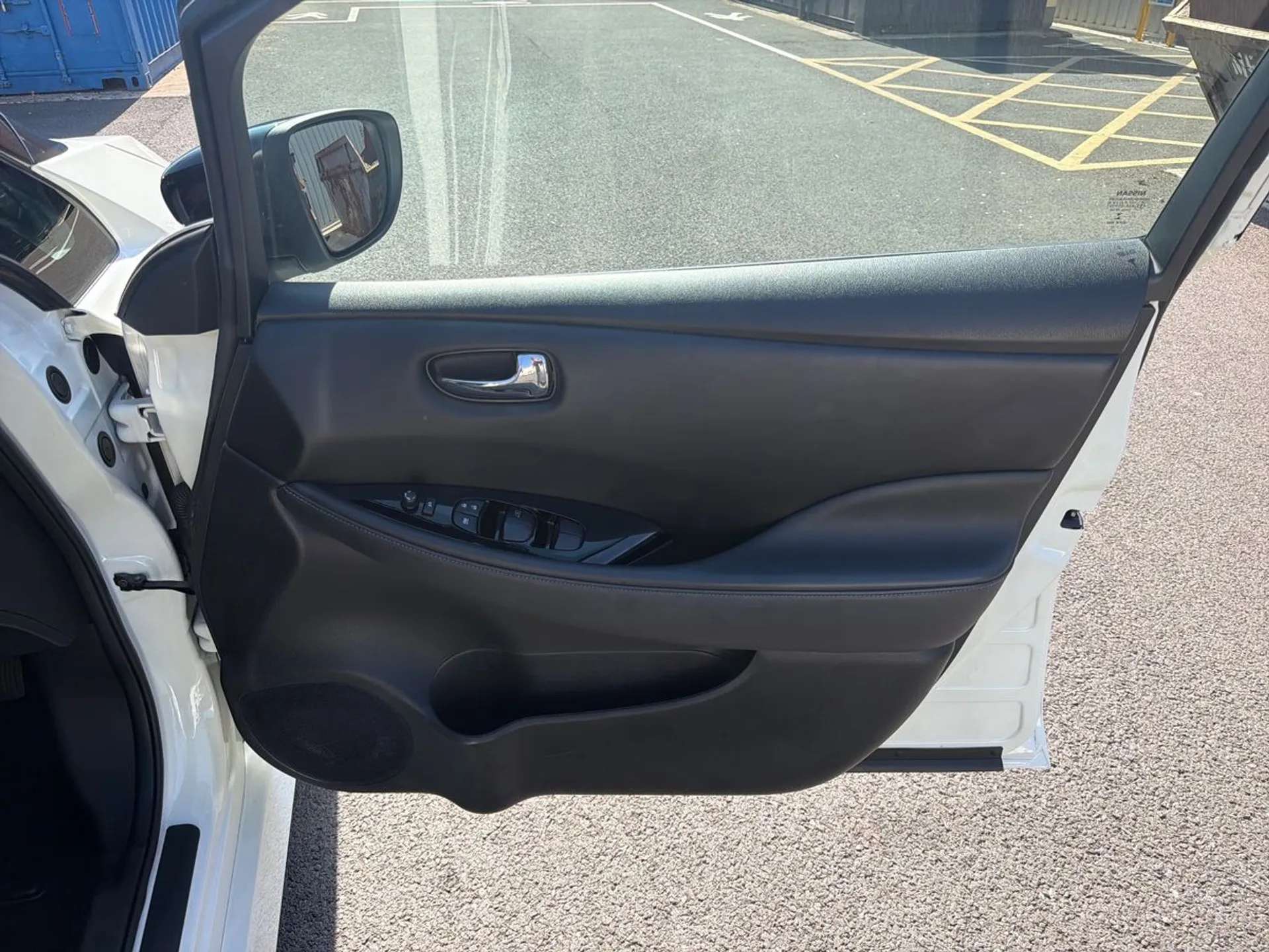 2022 NISSAN LEAF 2022 NISSAN LEAF