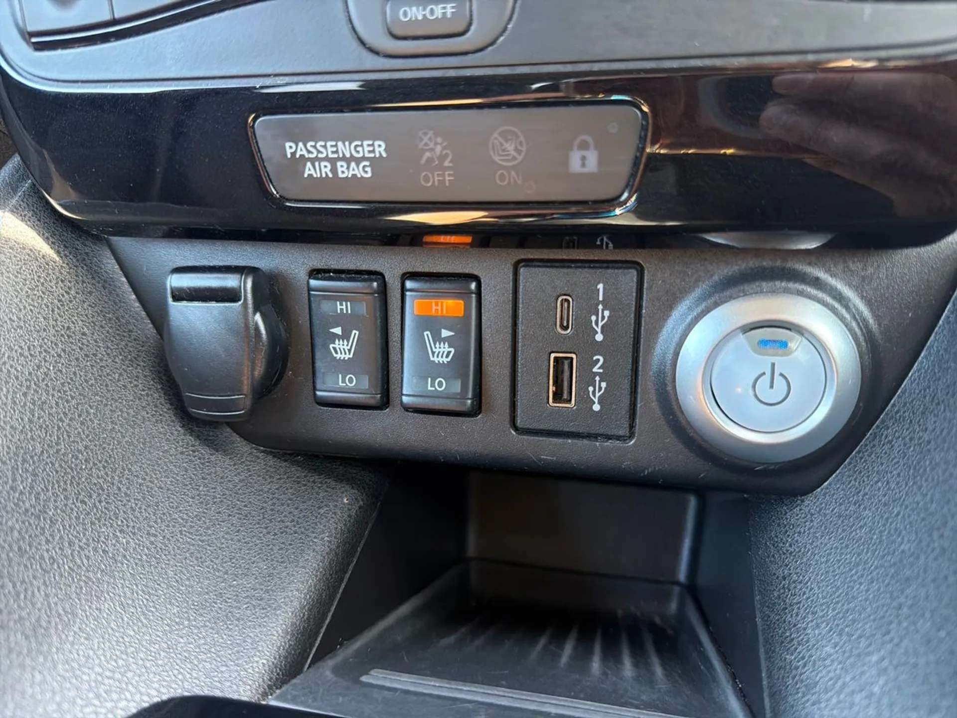 2022 NISSAN LEAF 2022 NISSAN LEAF