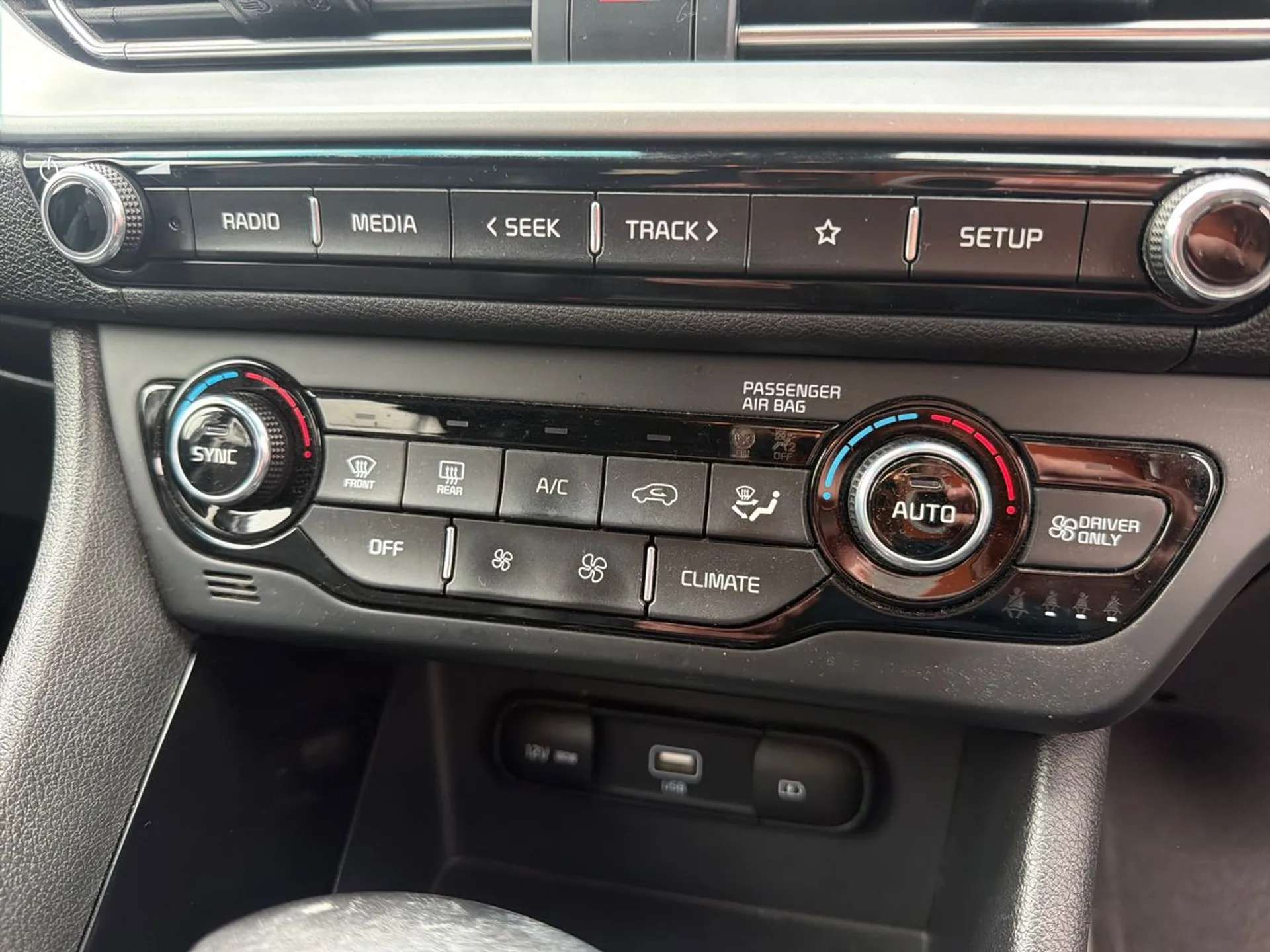 2021 KIA NIRO 2021 KIA NIRO