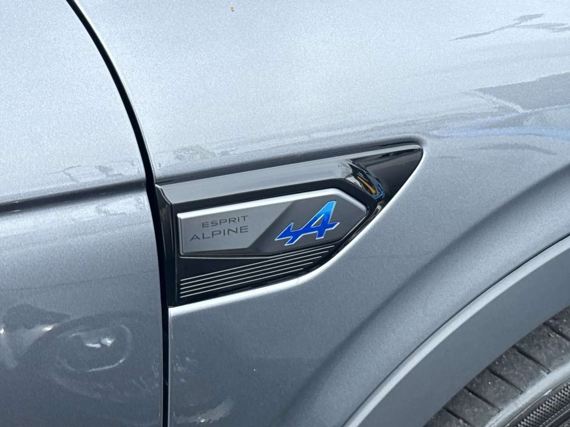 2024 RENAULT ARKANA 2024 RENAULT ARKANA